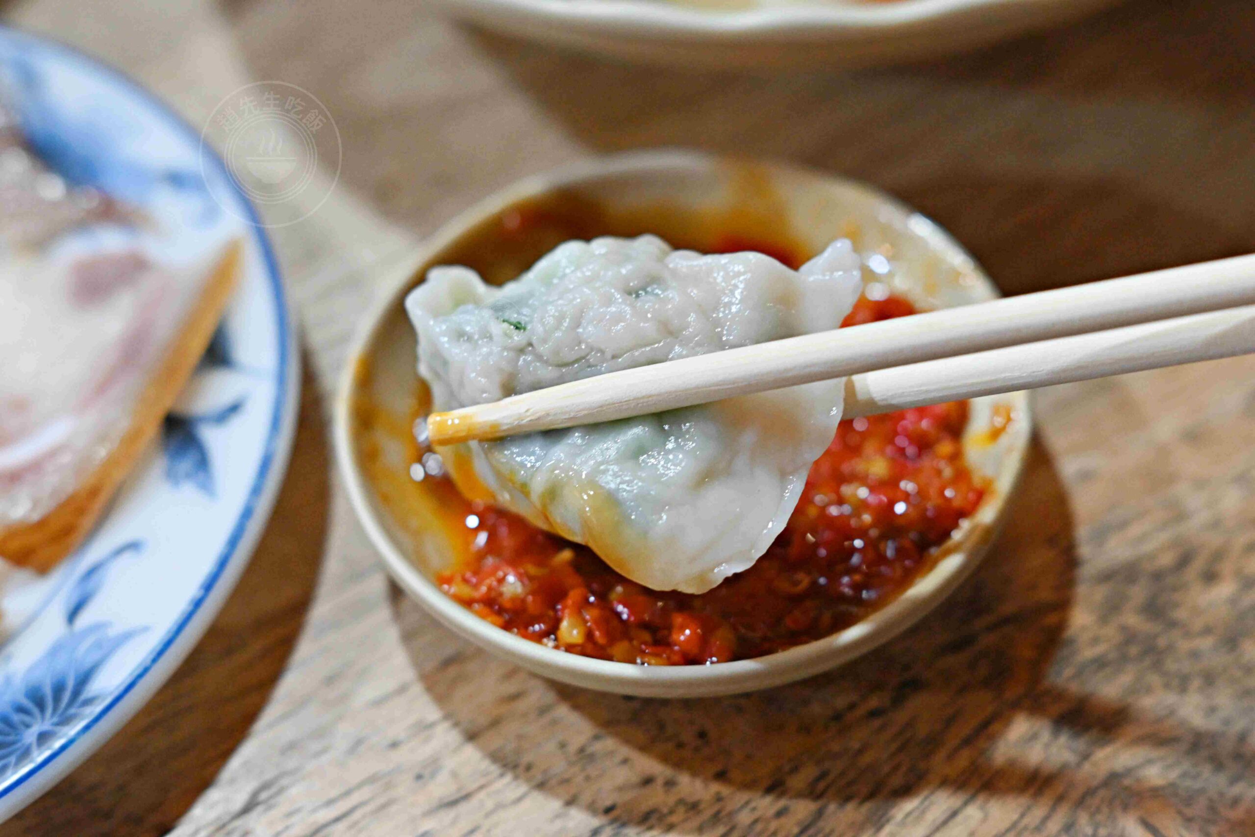 【景美夜市美食】楊家手工水餃，在地人瘋排飽滿三十年爆汁韭菜水餃推薦！(菜單) @趙先生吃飯