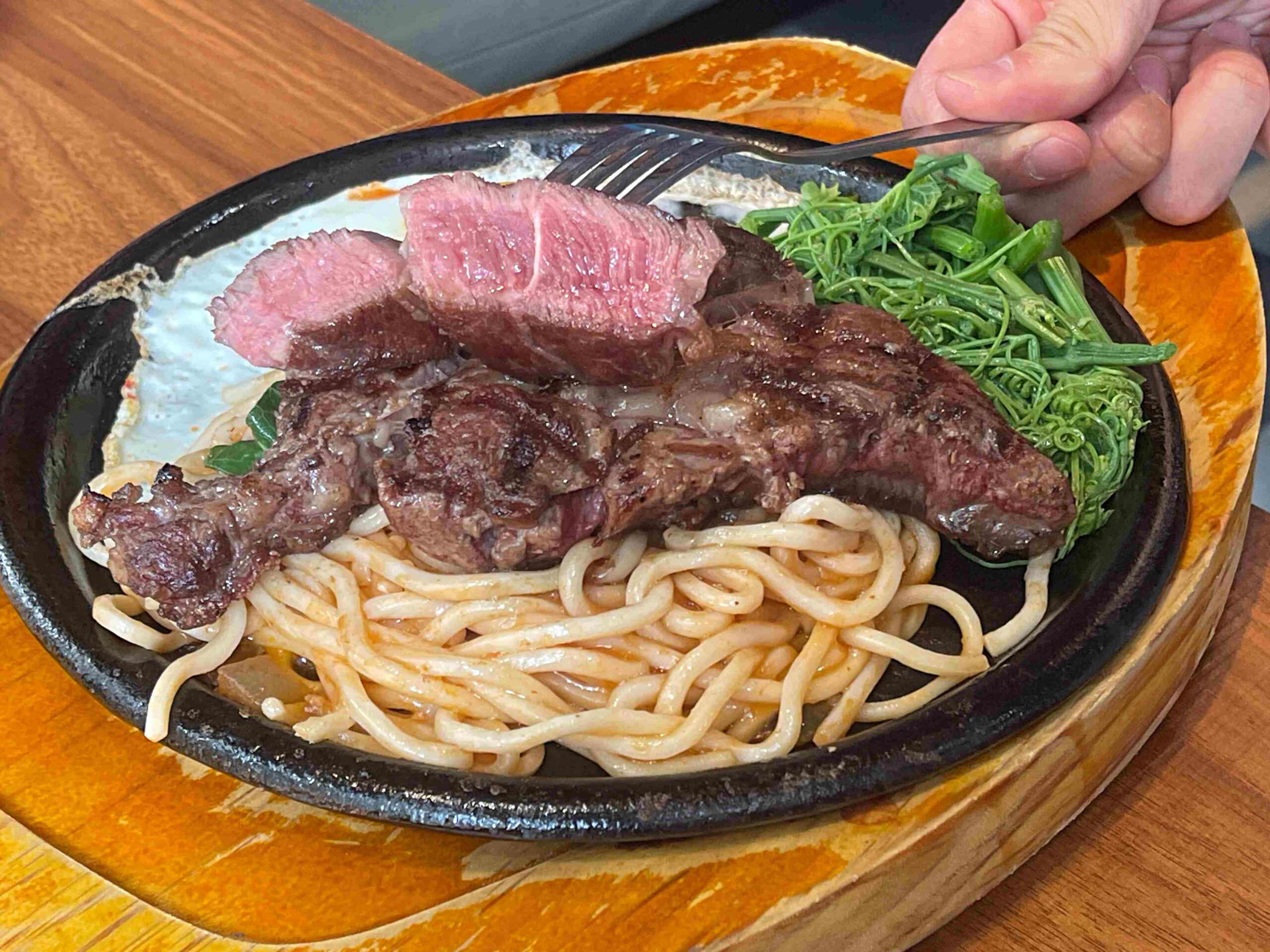 【信義區美食】B&#038;B STEAK福德店，必看！躲在馬路旁CP超高牛排推薦 (菜單)(寵物友善) @厚片嘴角帶便當