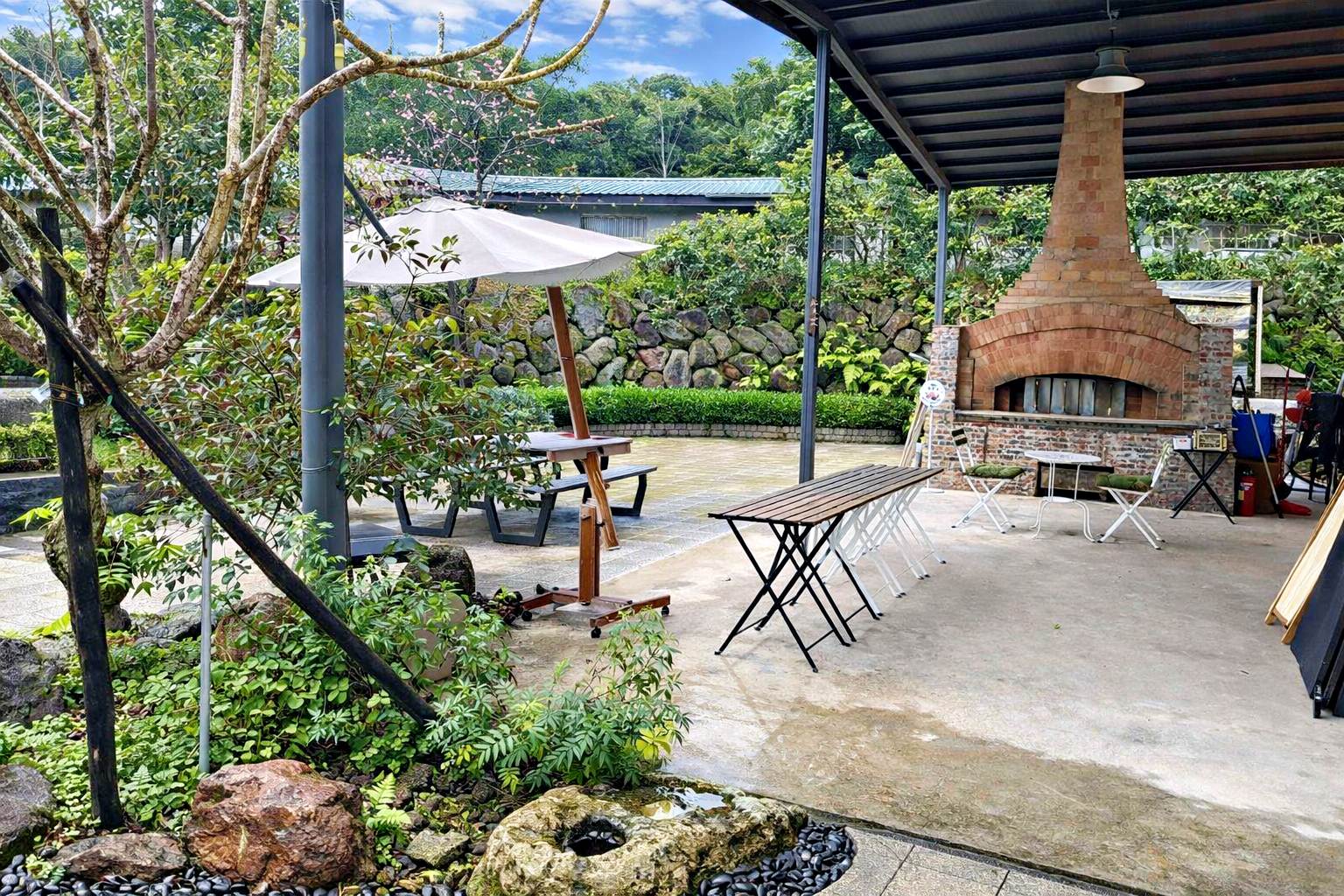 【萬里美食】此木窯 Chai Space & Store超美秘境咖啡廳，披薩、麵包飲品都推薦！(菜單)(寵物友善) @趙先生吃飯