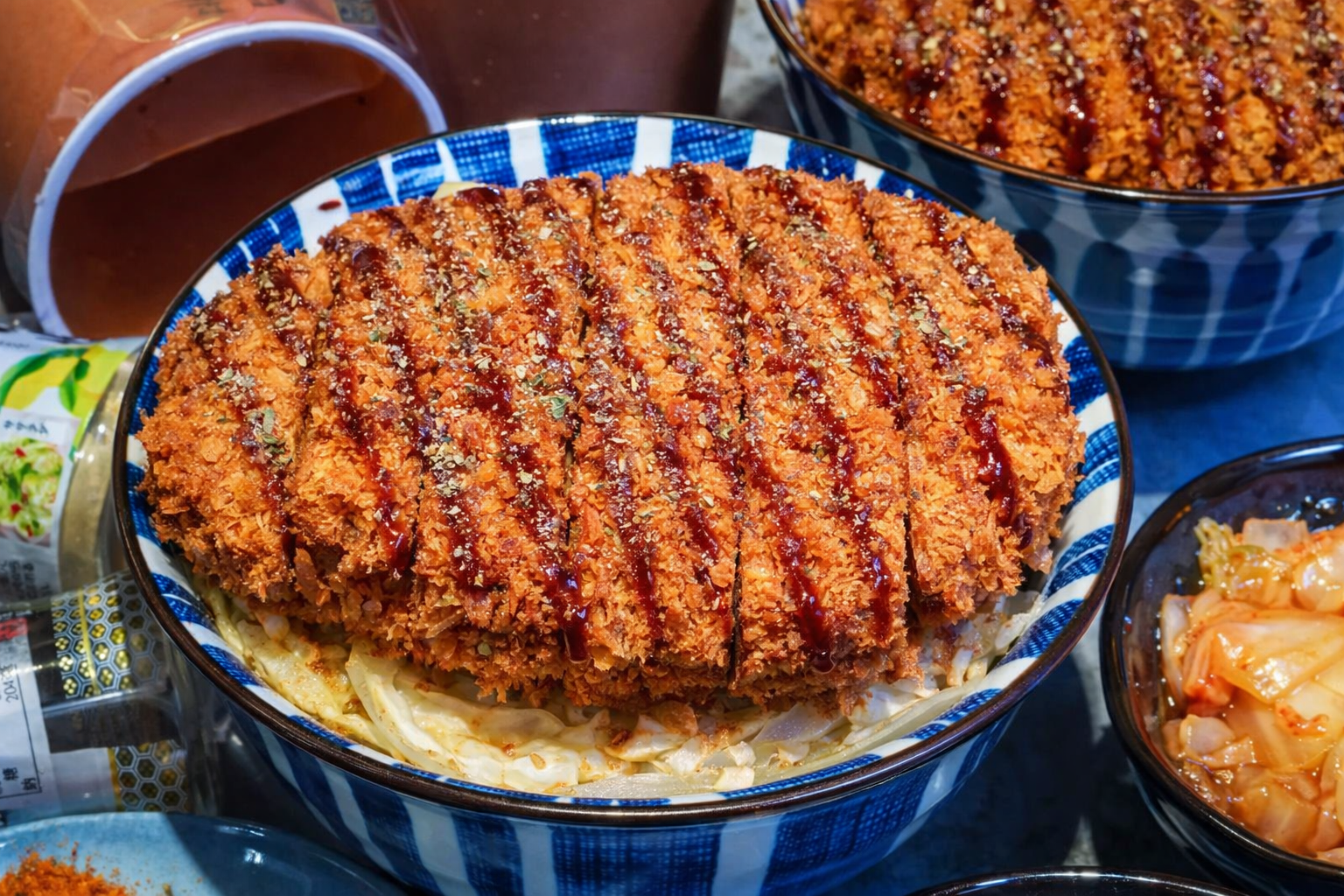 【中山國中美食】肥豚屋豬排食堂，每天限量35份，太晚來真的就沒！(菜單) @趙先生吃飯