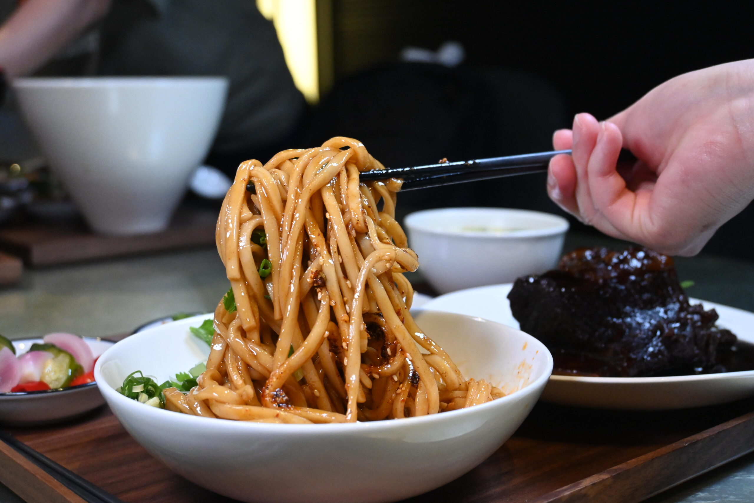 【中山美食】晶華酒店牛肉麵，哪一種牛肉麵最好吃最推薦！？ @厚片嘴角帶便當