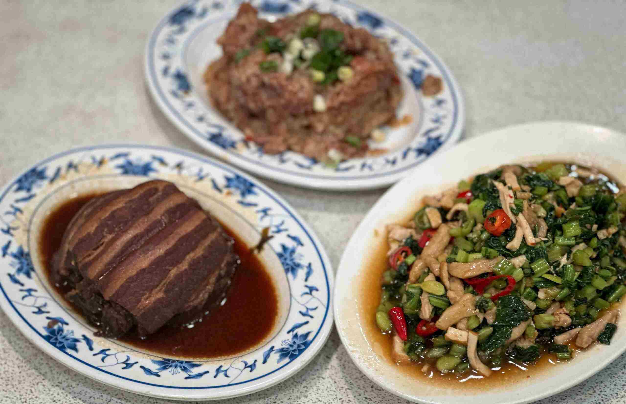 【大安區美食】忠南飯館，台北老牌平價外省菜推薦 (菜單) @厚片嘴角帶便當