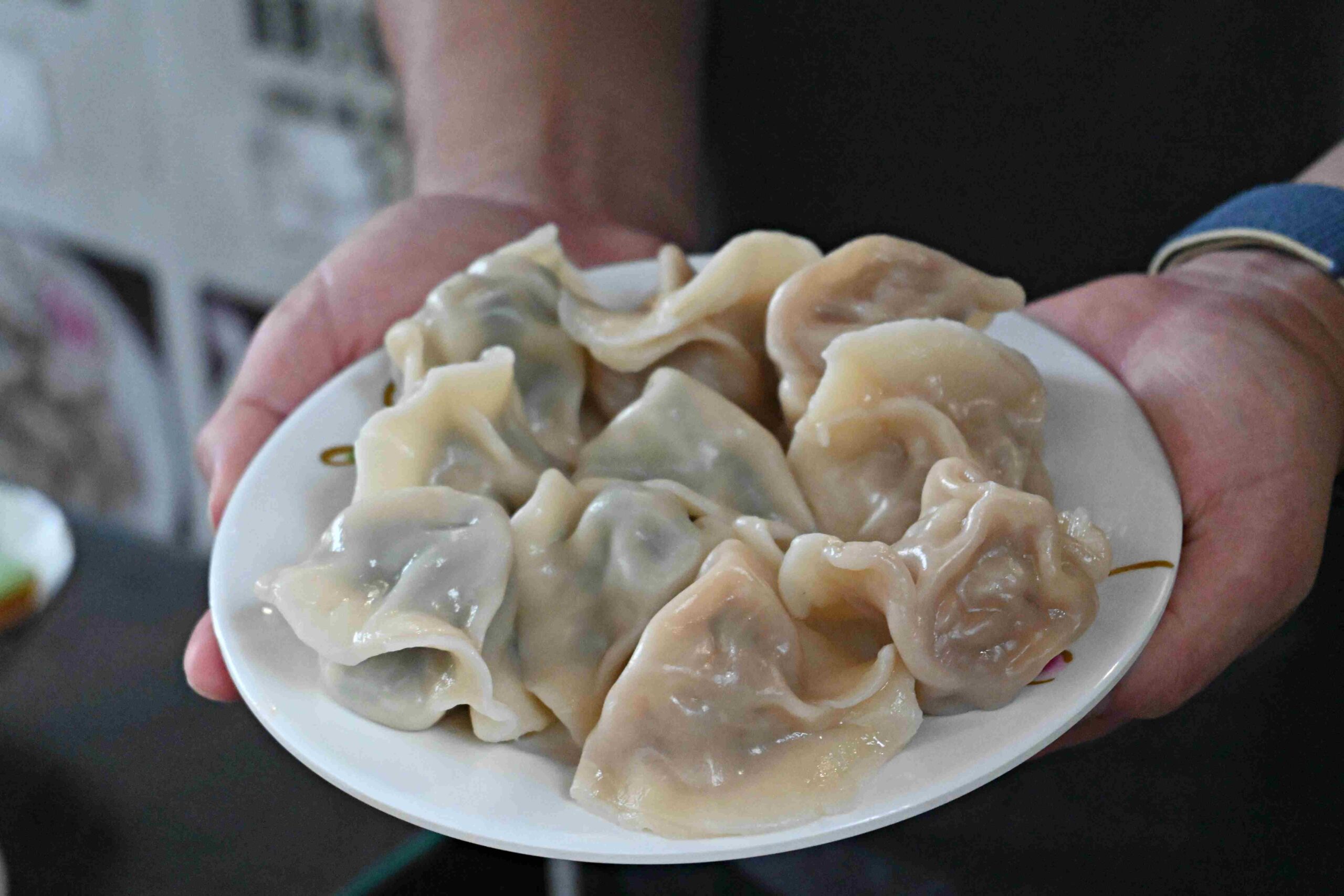 【新莊美食】川豫麵館，道地外省人開的川味麵館！(菜單) @厚片嘴角帶便當