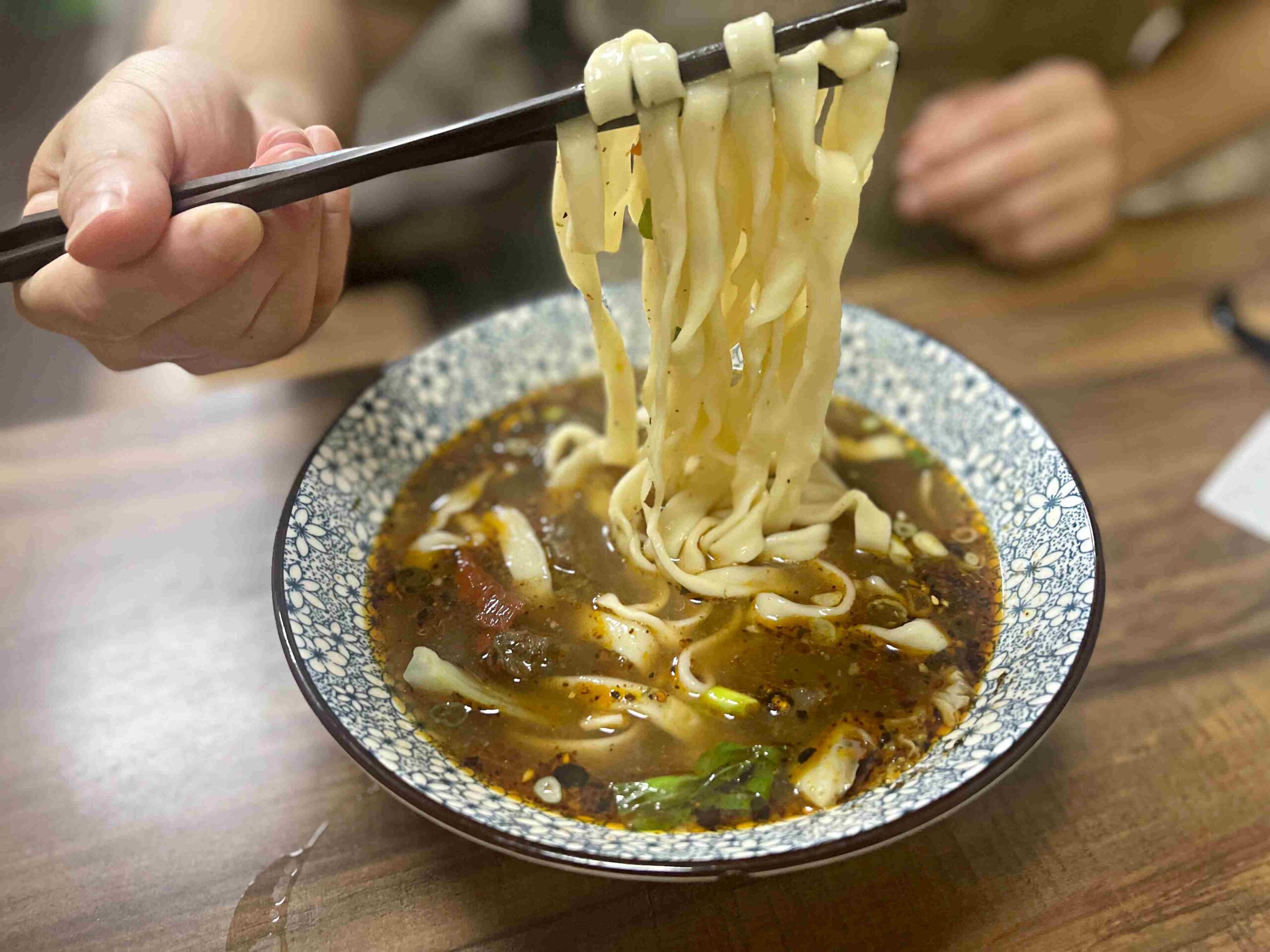 【內湖美食】川香園小館，東湖超強川味餐廳！ (菜單) @厚片嘴角帶便當