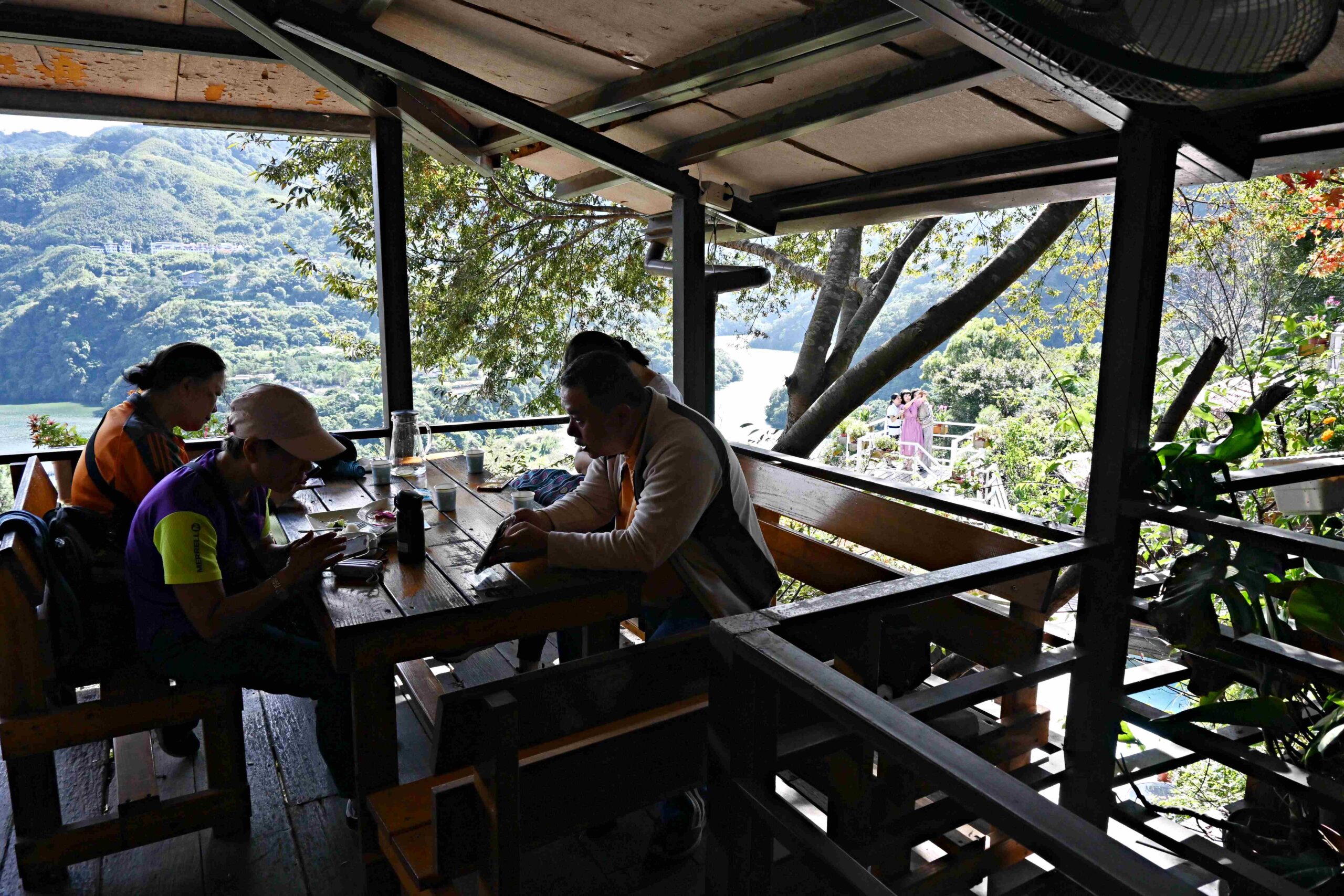 【桃園美食】森鄰水岸景觀咖啡館，超美有山有水景觀餐廳推薦(菜單)(寵物友善) @厚片嘴角帶便當