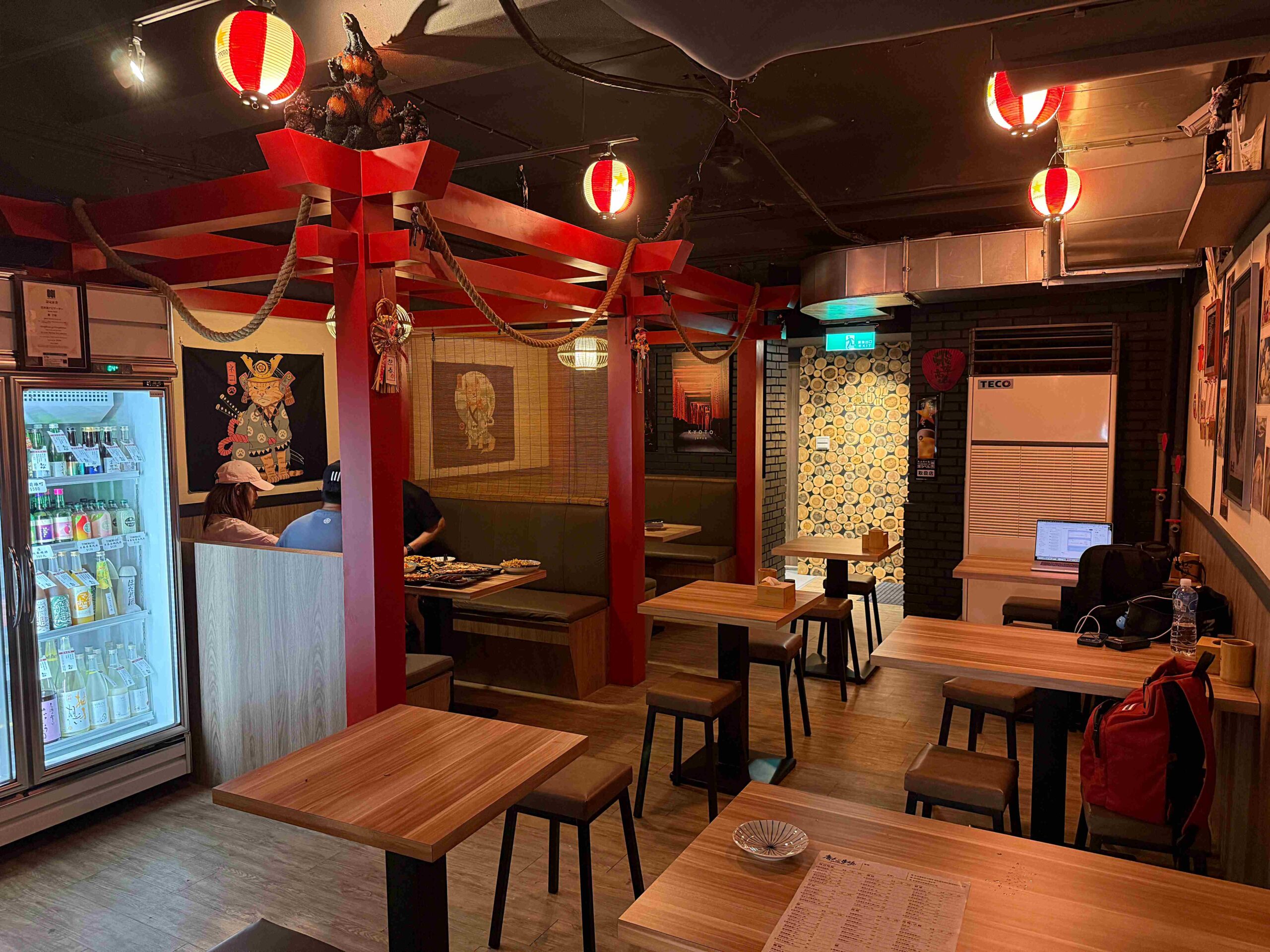 【中山美食】庸人串燒吉林店｜高人氣串燒控最愛，台北宵夜首選！ @厚片嘴角帶便當