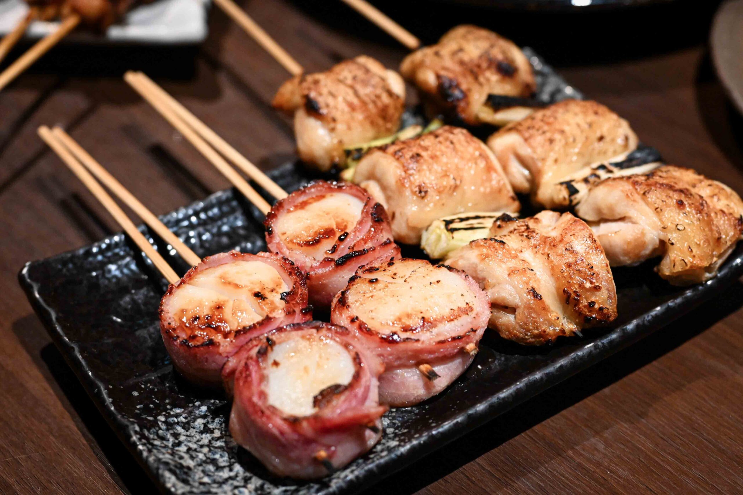 【忠孝復興美食】雞匠串燒：烤功強、餐點穩，不限時聚餐首選！(菜單) @厚片嘴角帶便當