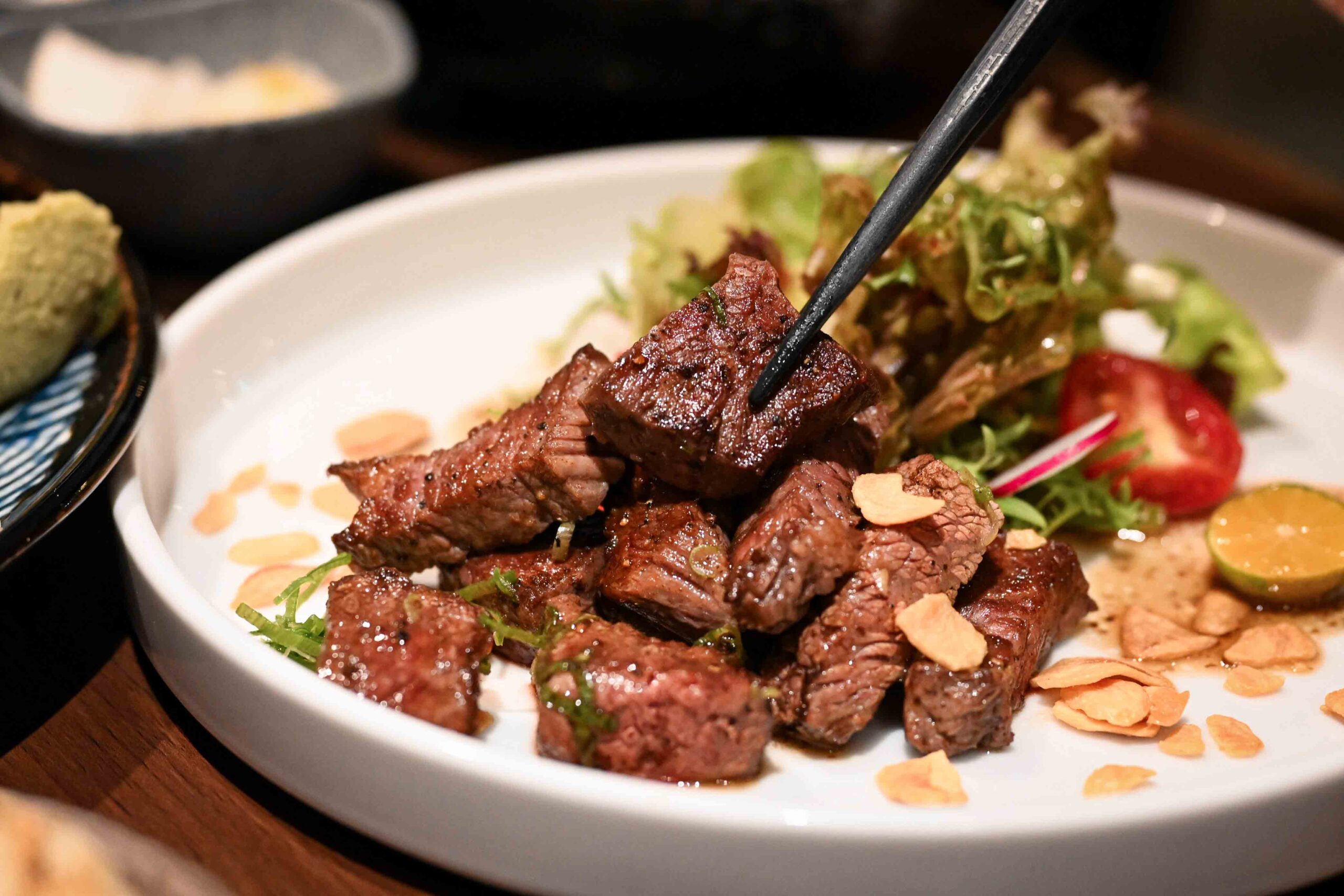 【忠孝復興美食】雞匠串燒：烤功強、餐點穩，不限時聚餐首選！(菜單) @厚片嘴角帶便當
