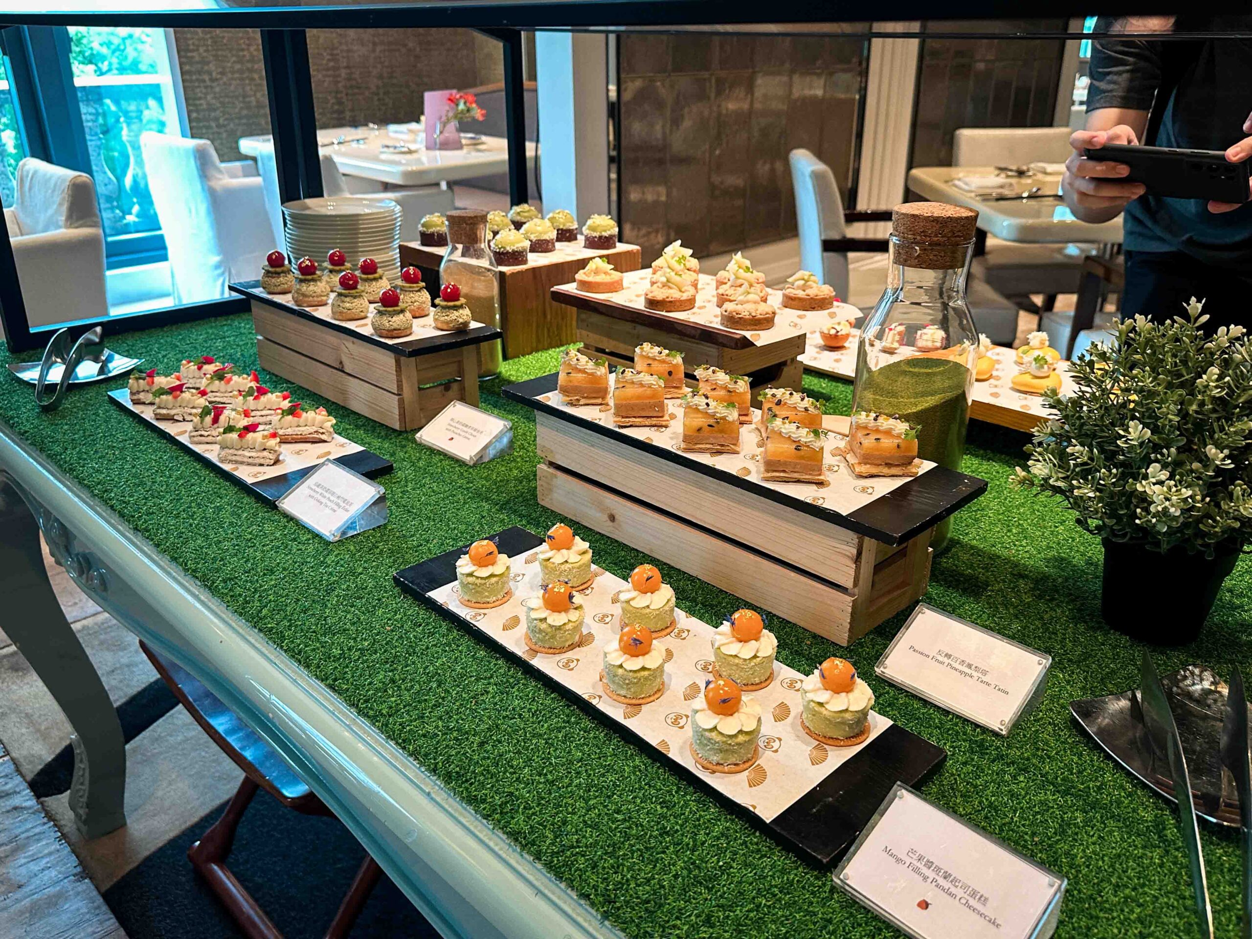 【台北吃到飽推薦】文華 Café 高質感飯店 buffet！吃一次就想再訪(菜單、價格) @厚片嘴角帶便當