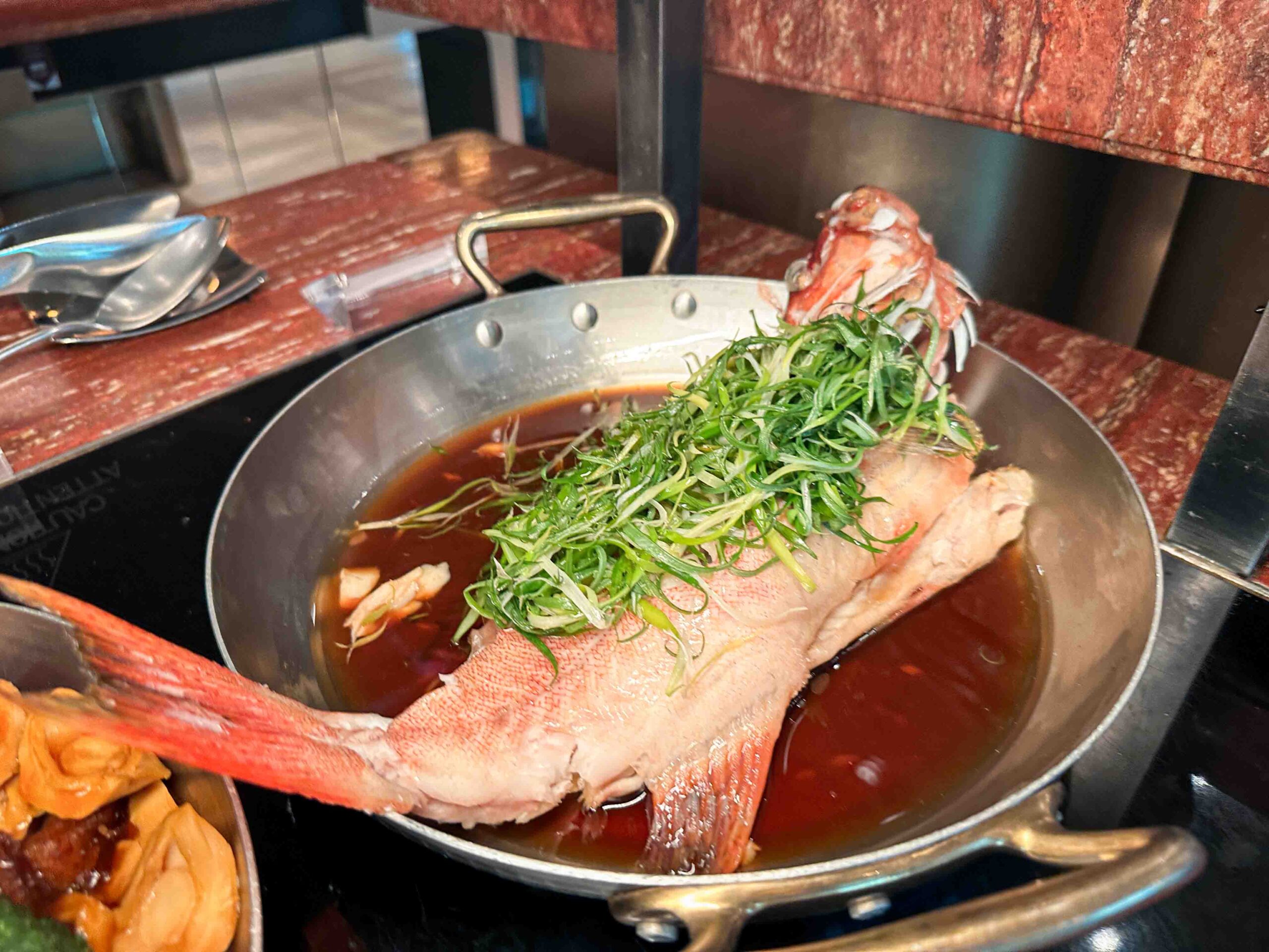 【台北吃到飽推薦】文華 Café 高質感飯店 buffet！吃一次就想再訪(菜單、價格) @厚片嘴角帶便當