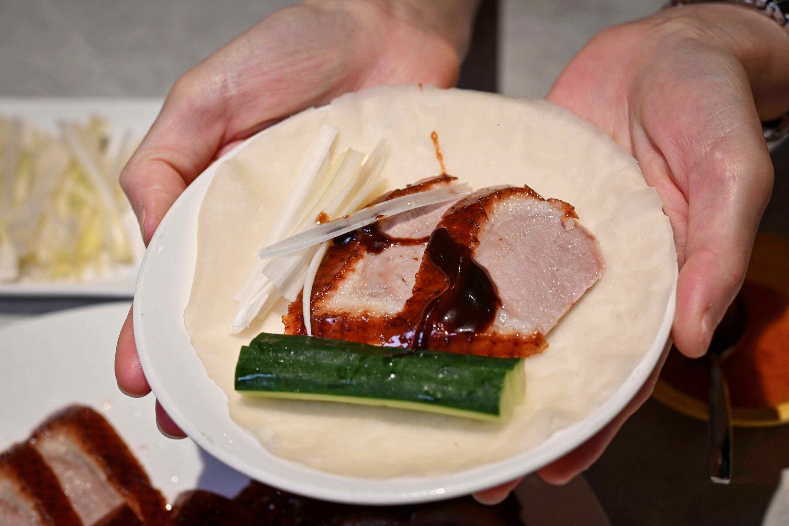 【天母美食】糖朝大葉高島屋店，烤鴨二吃＋人氣港點一次開箱(菜單) @厚片嘴角帶便當