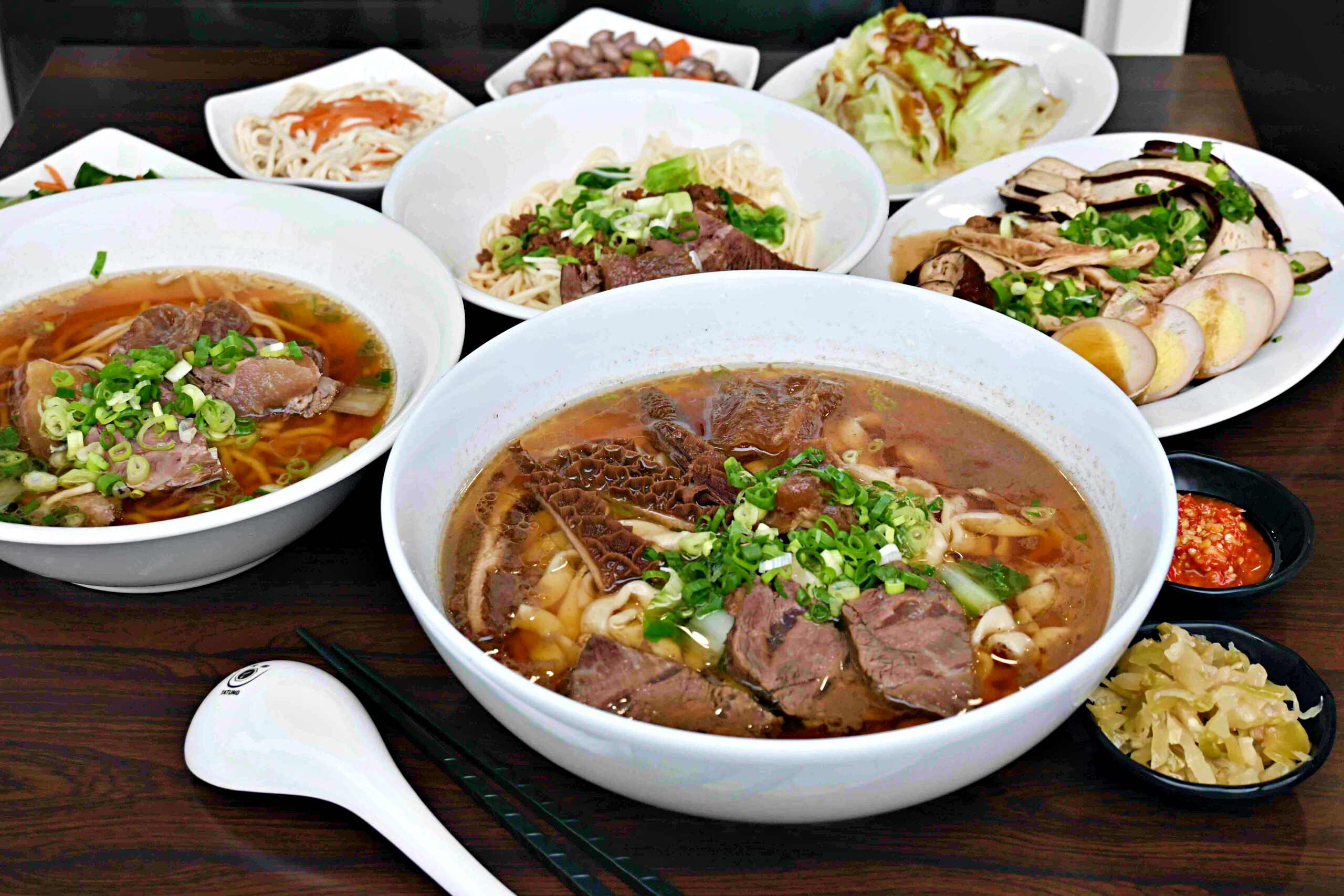 【大同區推薦】許肥牛肉麵，大同區肉給大塊、湯頭厲害推薦（菜單） @趙先生吃飯