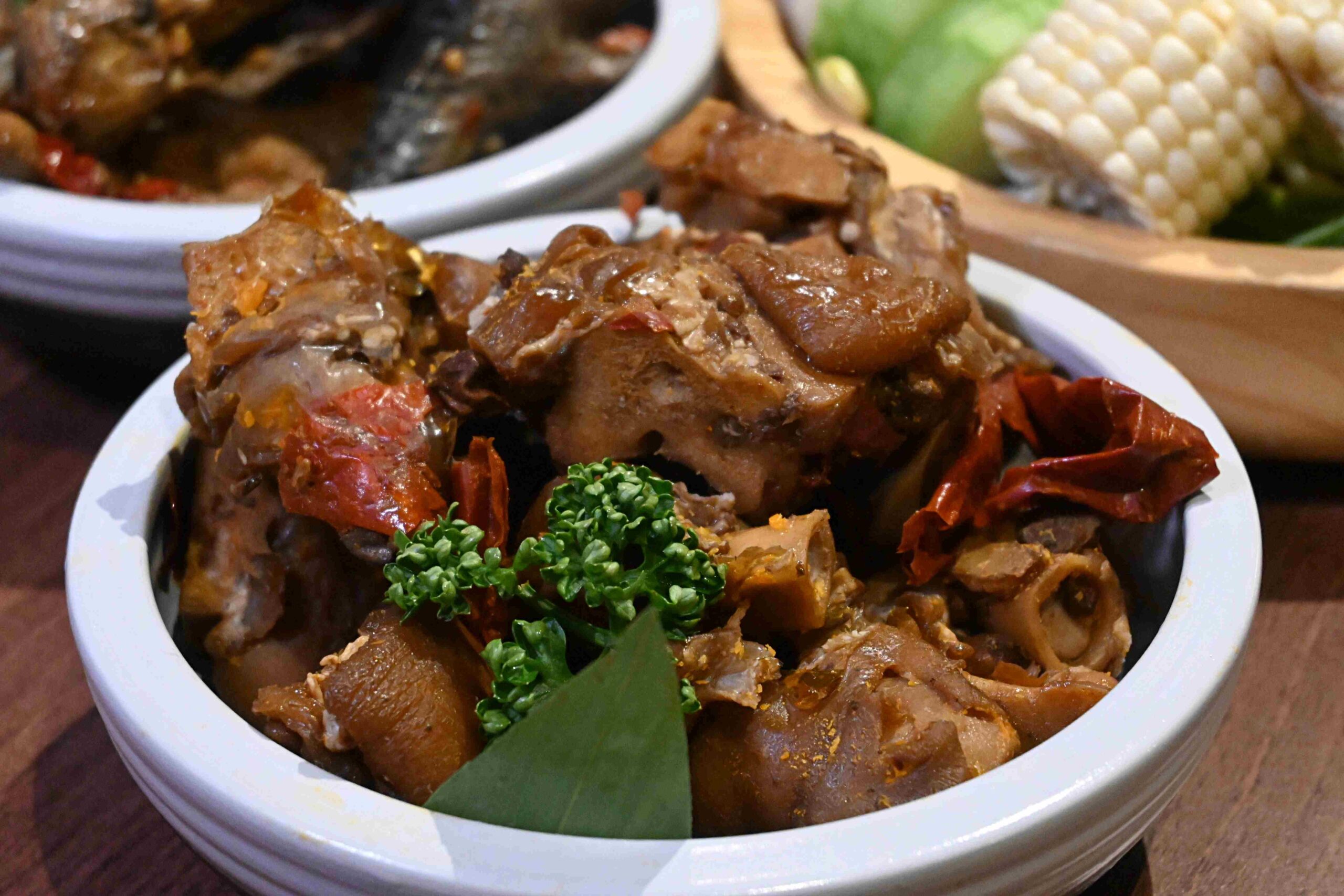 【林口美食】重慶樓｜鴛鴦麻辣鍋＋滷味＋A5和牛！這家火鍋真的太懂吃貨了！(附菜單) @厚片嘴角帶便當