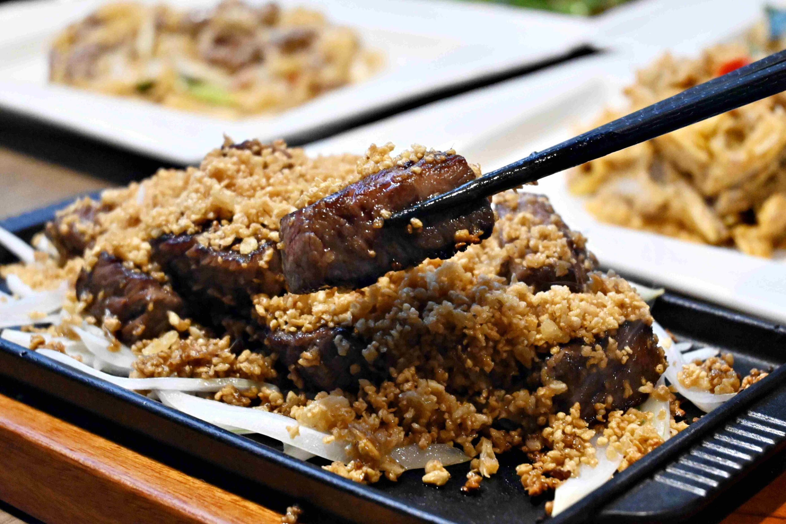 【中山區火鍋】牛富溫體涮牛肉｜晚餐宵夜首選，溫體牛涮鍋配熱炒超過癮(菜單) @厚片嘴角帶便當