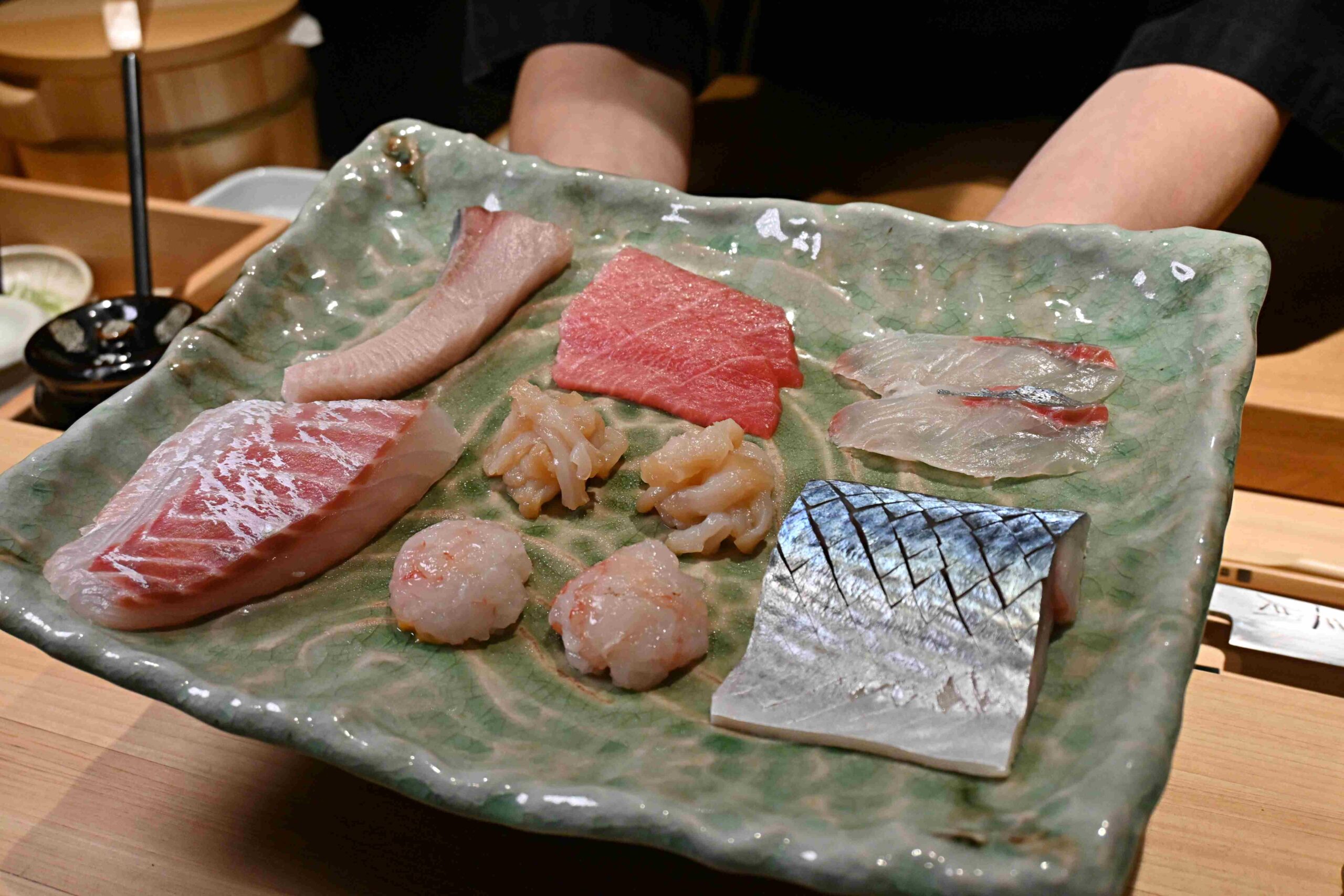 【信義區美食】墨賞新鐵板料理，Google評論4000多則推薦別相信！？(菜單) @厚片嘴角帶便當