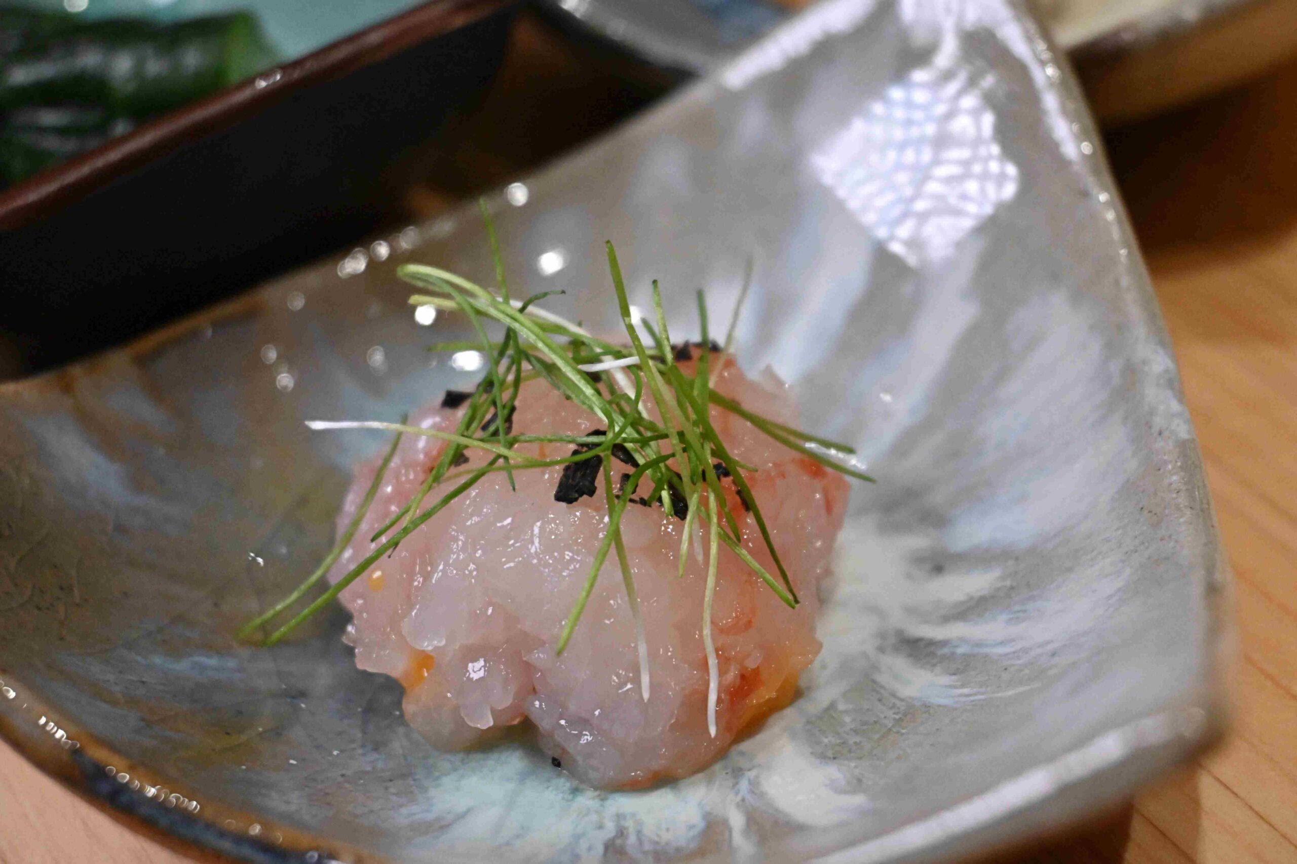【大安區美食】鮨寓｜信義安和站最新隱藏版無菜單壽司，預約制高級日料推薦 @厚片嘴角帶便當