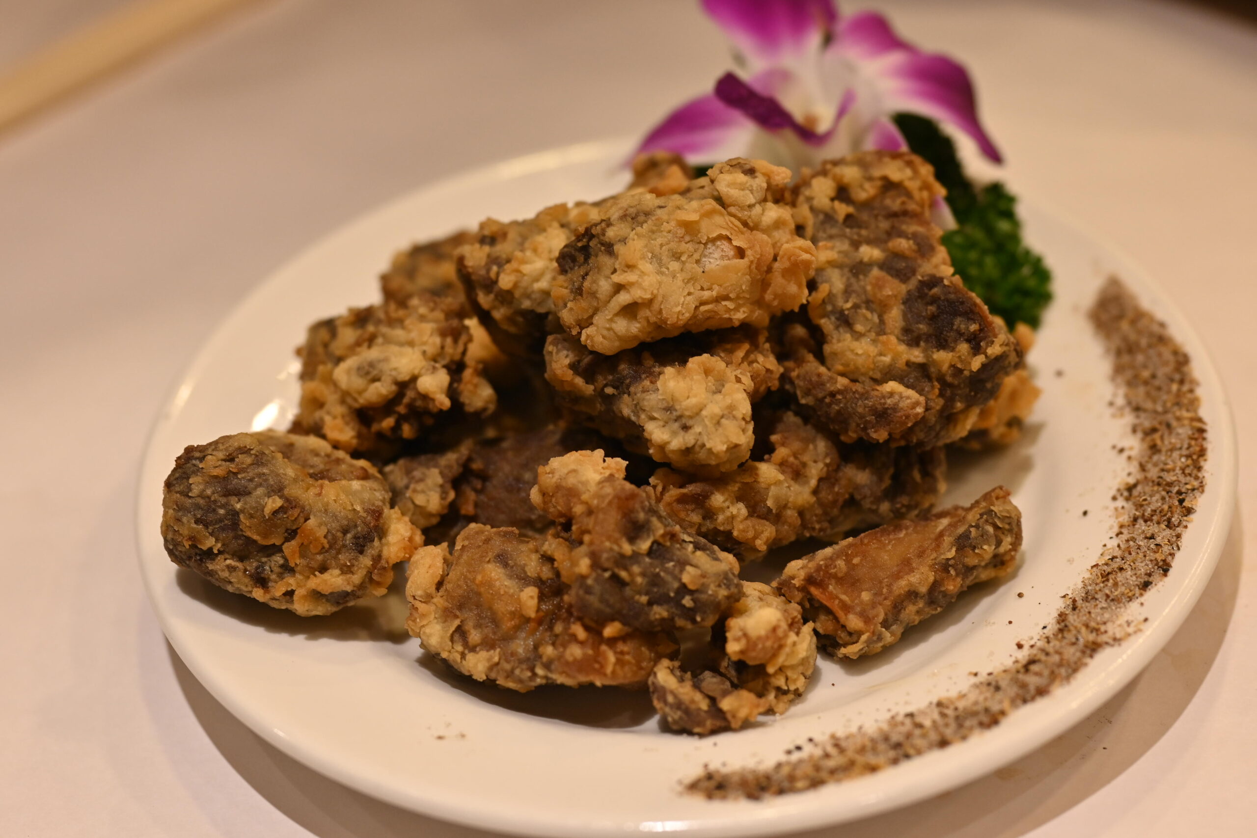 【科技大樓美食】北平同慶樓｜大安區歷史悠久餐廳，合菜聚餐推薦首選！ @厚片嘴角帶便當