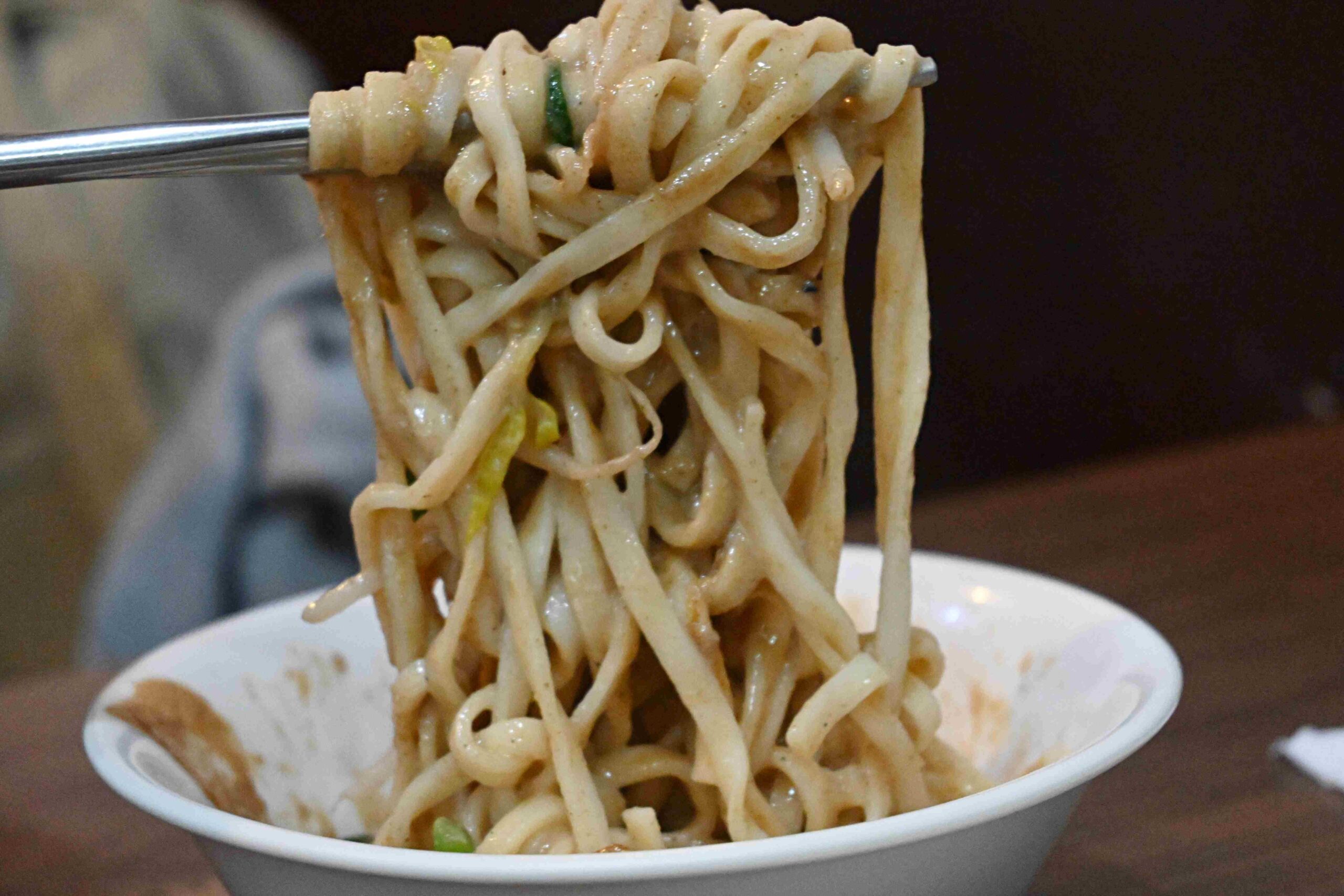 【信義區美食】墨賞新鐵板料理，Google評論4000多則推薦別相信！？(菜單) @厚片嘴角帶便當