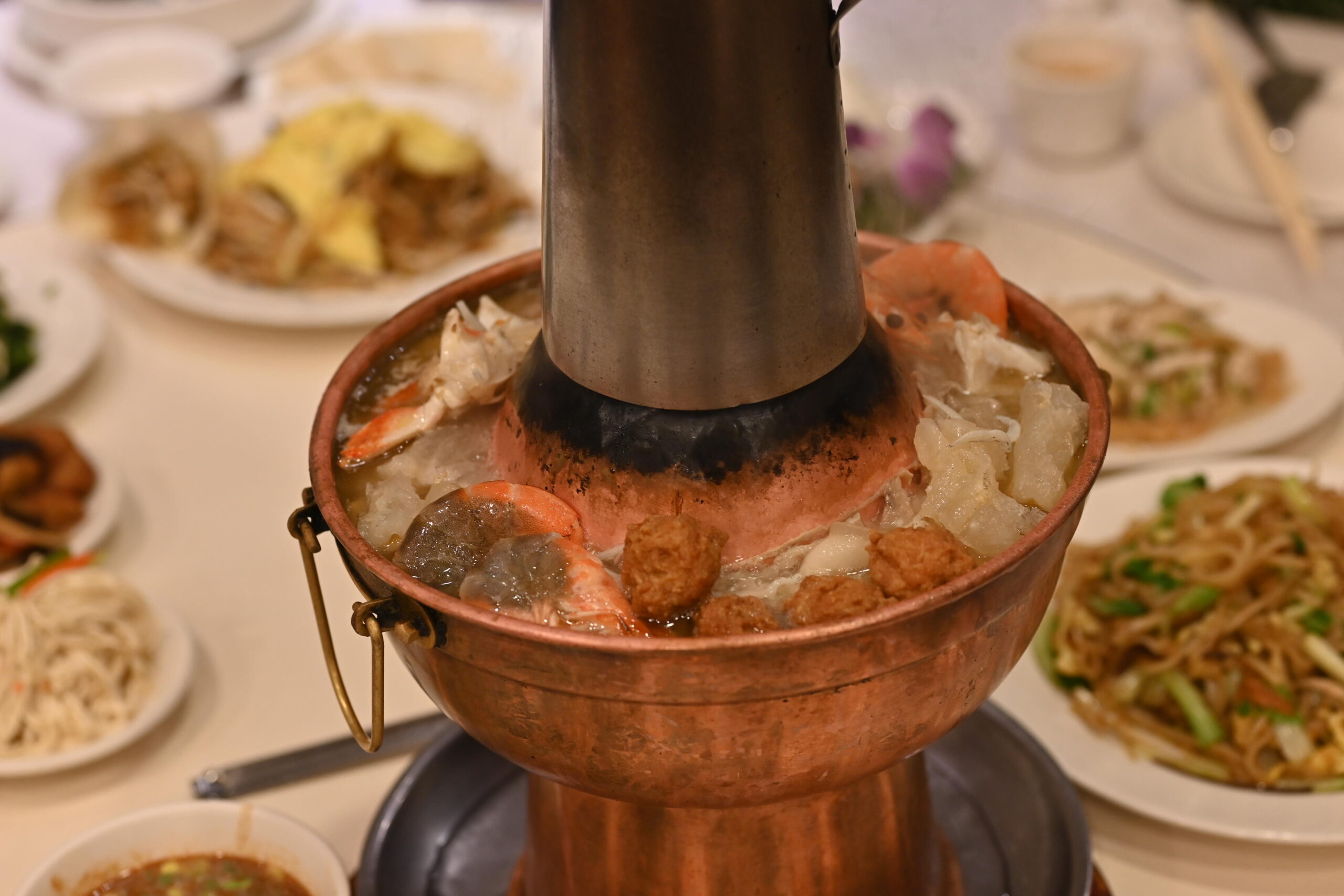 【科技大樓美食】北平同慶樓｜大安區歷史悠久餐廳，合菜聚餐推薦首選！ @厚片嘴角帶便當