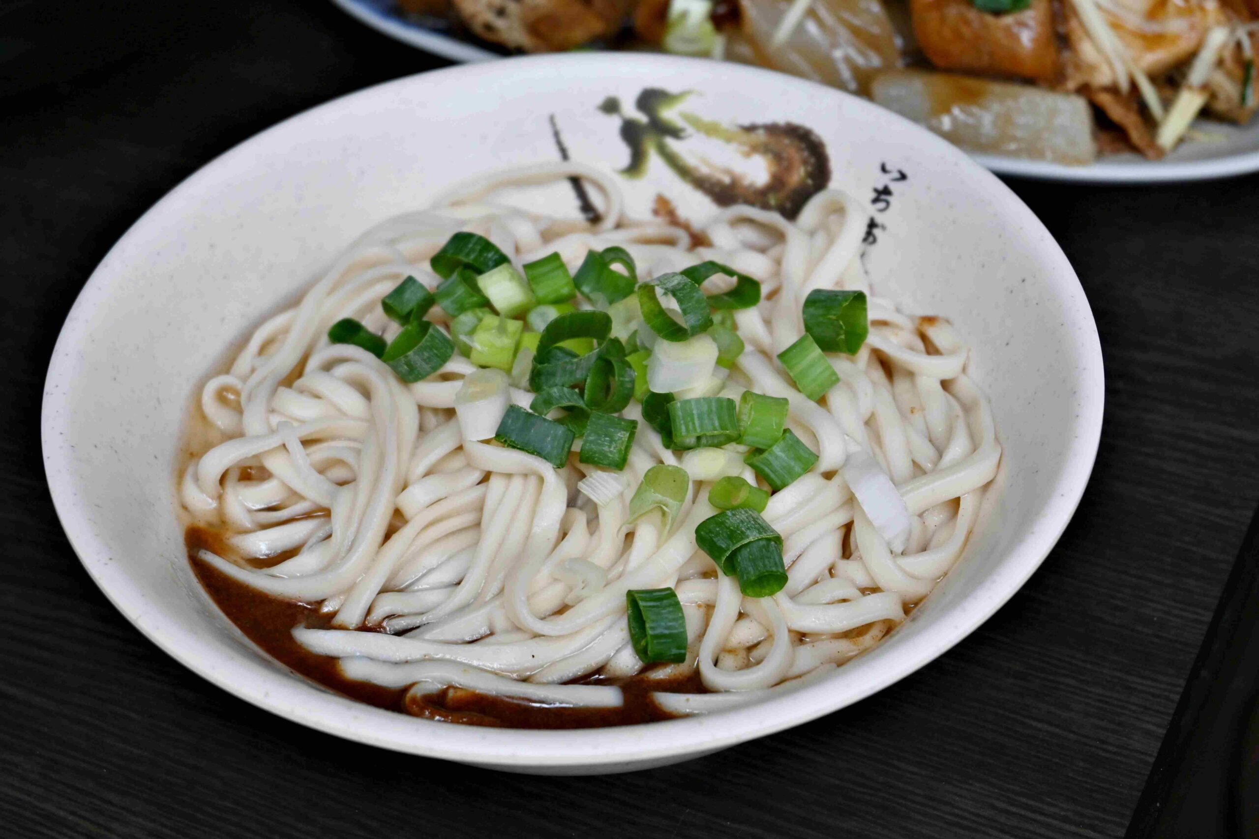 【新莊美食推薦】旺旺餃子館水餃便宜又爆餡、麵類滷味也超強(菜單) @厚片嘴角帶便當