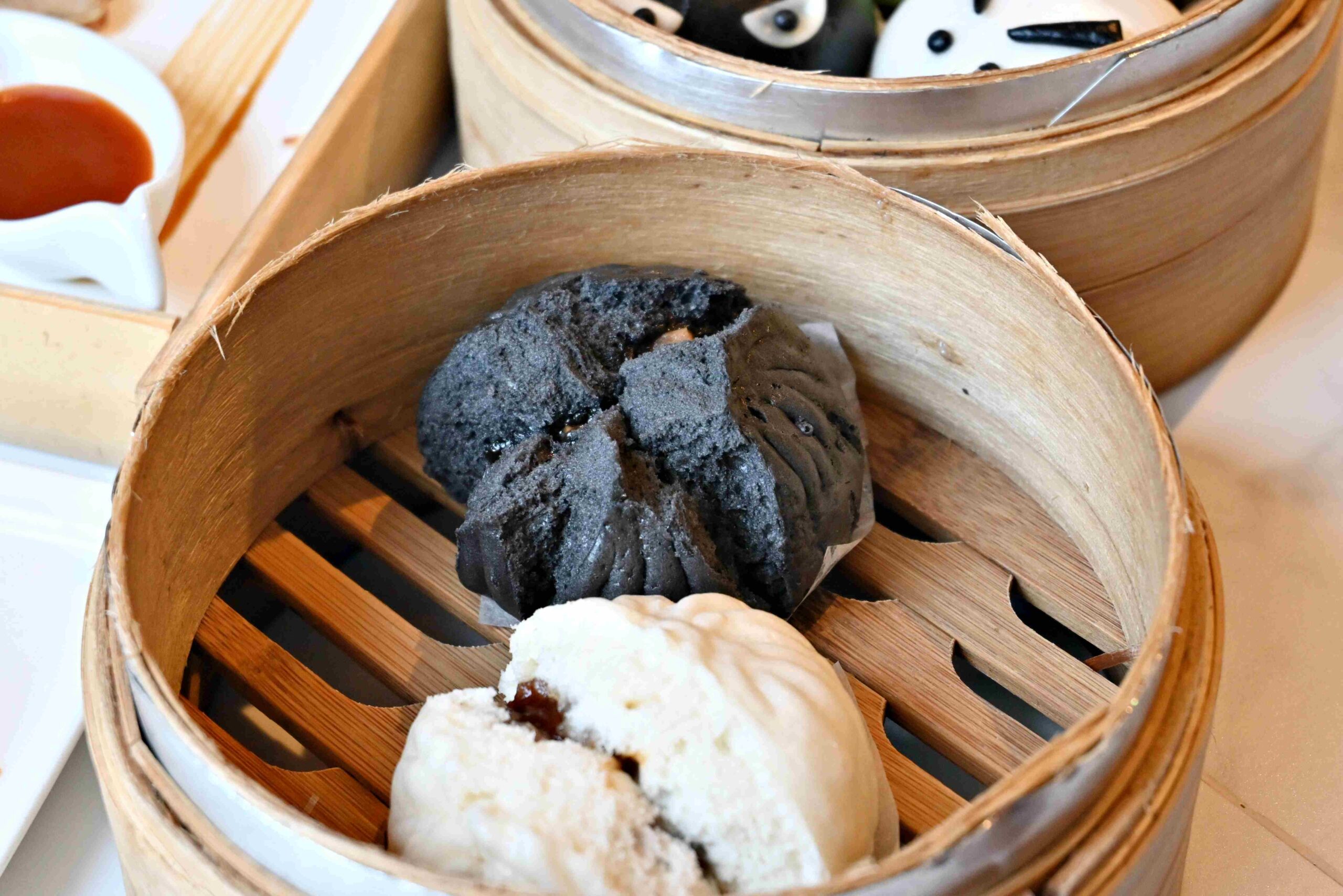 【大稻埕美食】貍小籠點心專門店｜港點顏值爆表還超好吃，沒訂位等90分鐘也甘願！(菜單) @厚片嘴角帶便當