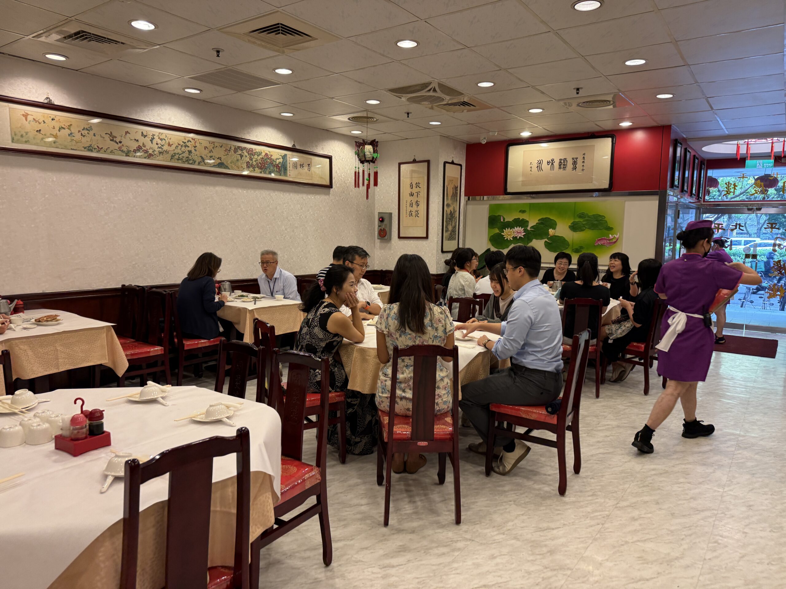 【科技大樓美食】北平同慶樓｜大安區歷史悠久餐廳，合菜聚餐推薦首選！ @厚片嘴角帶便當