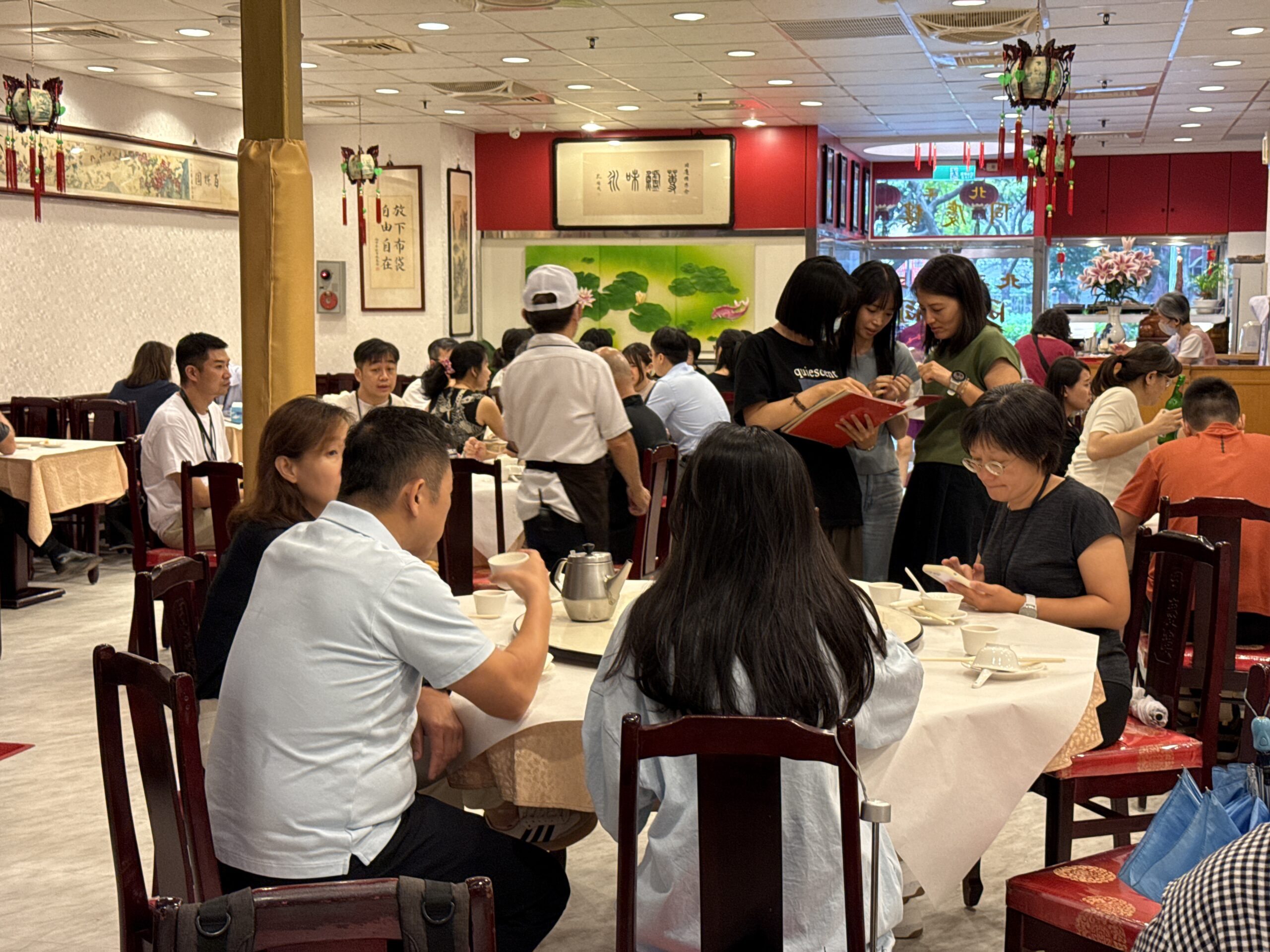 【科技大樓美食】北平同慶樓｜大安區歷史悠久餐廳，合菜聚餐推薦首選！ @厚片嘴角帶便當