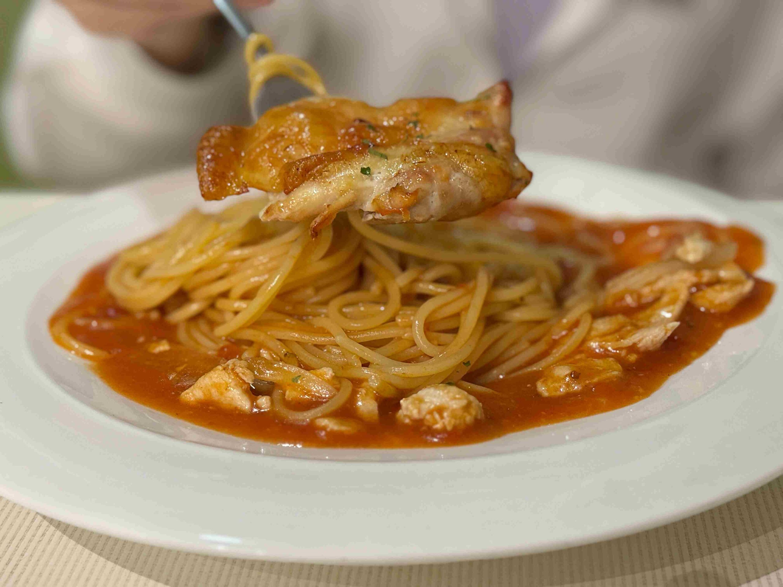 【新莊美食】福F Pasta｜新莊人激推義大利麵店，一吃就愛上的那種！(菜單) @厚片嘴角帶便當