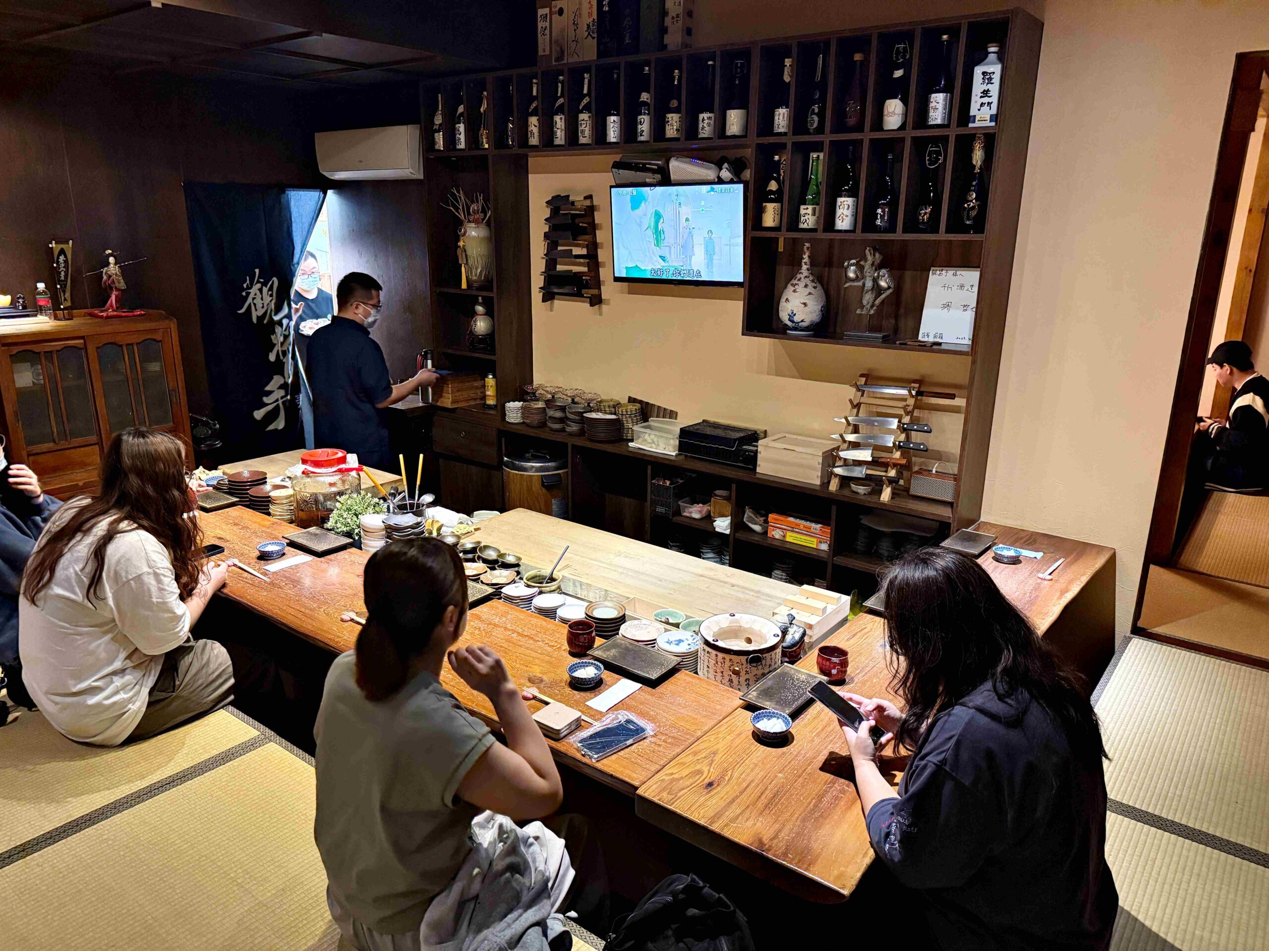 【新莊美食】觀醬手 · 寿司無菜單日式料理｜1980元板前日料體驗，隱藏巷弄的高CP值無菜單推薦 @厚片嘴角帶便當