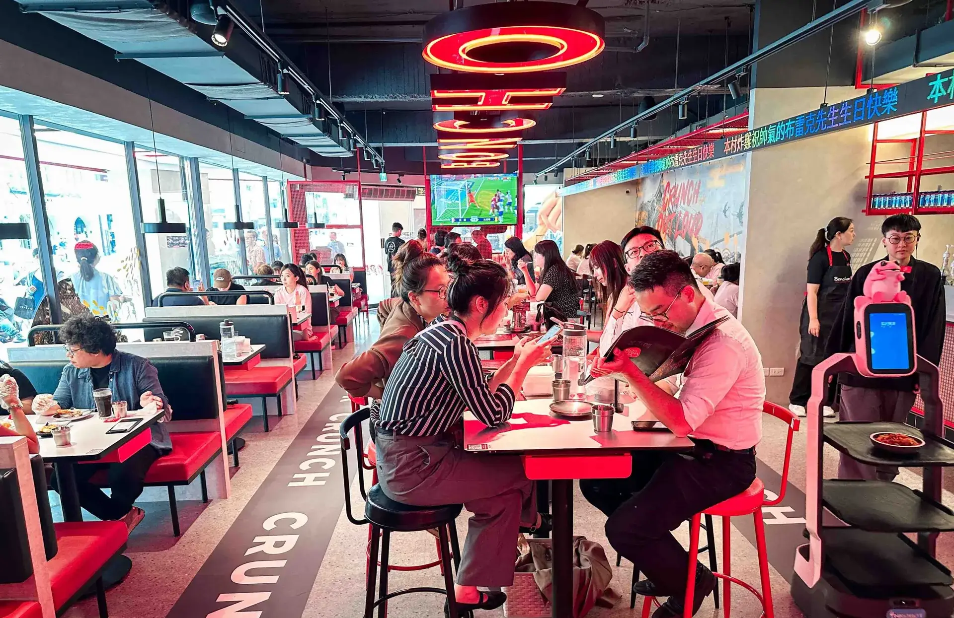 【西門美食】本村韓式炸雞重慶南店，比我想像的還強！不只有炸雞，每道都好吃(菜單) @厚片嘴角帶便當
