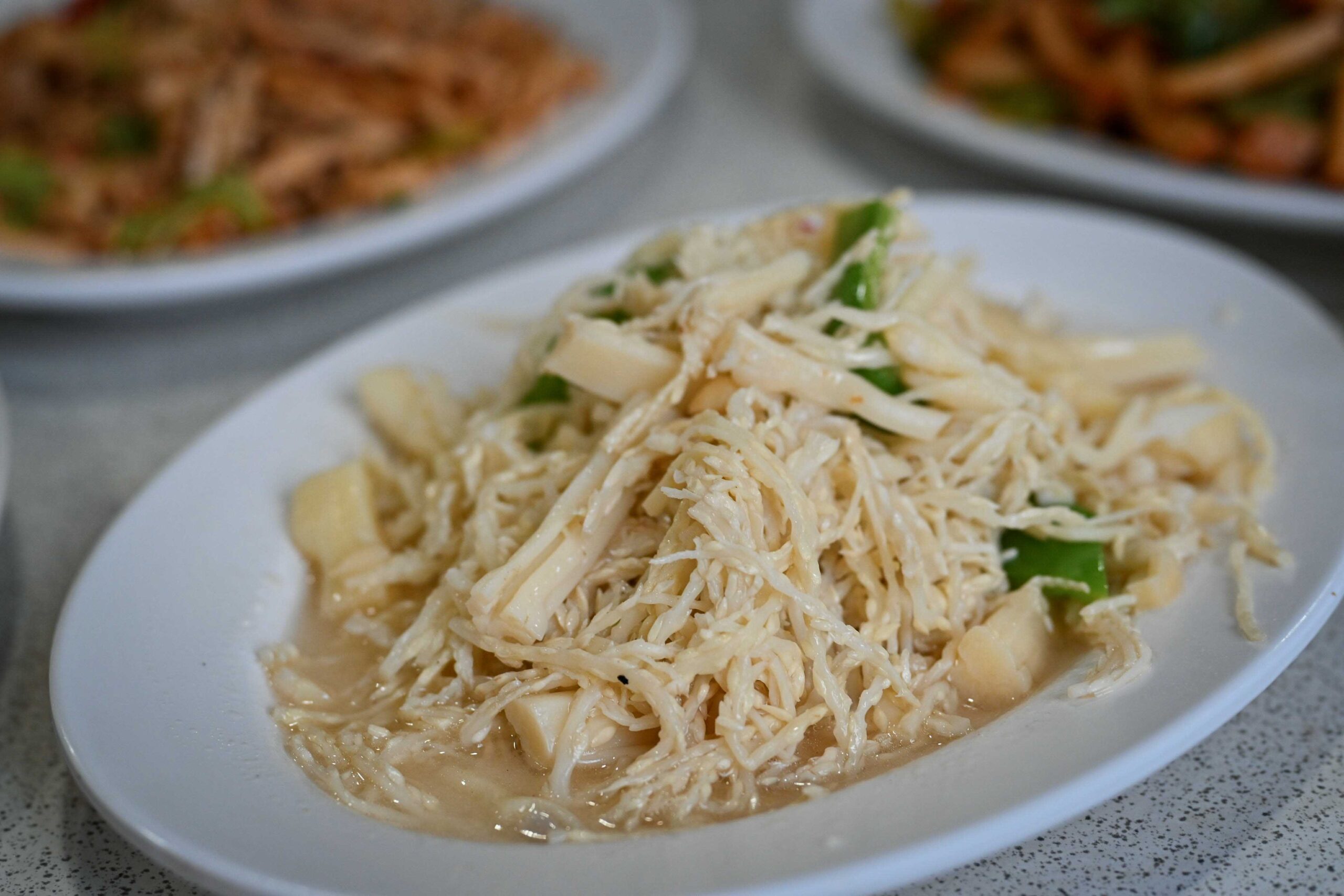 【淡水美食】石牆仔內：百年古厝裡的道地台菜，天元宮旁的隱藏版老味道(菜單) @厚片嘴角帶便當