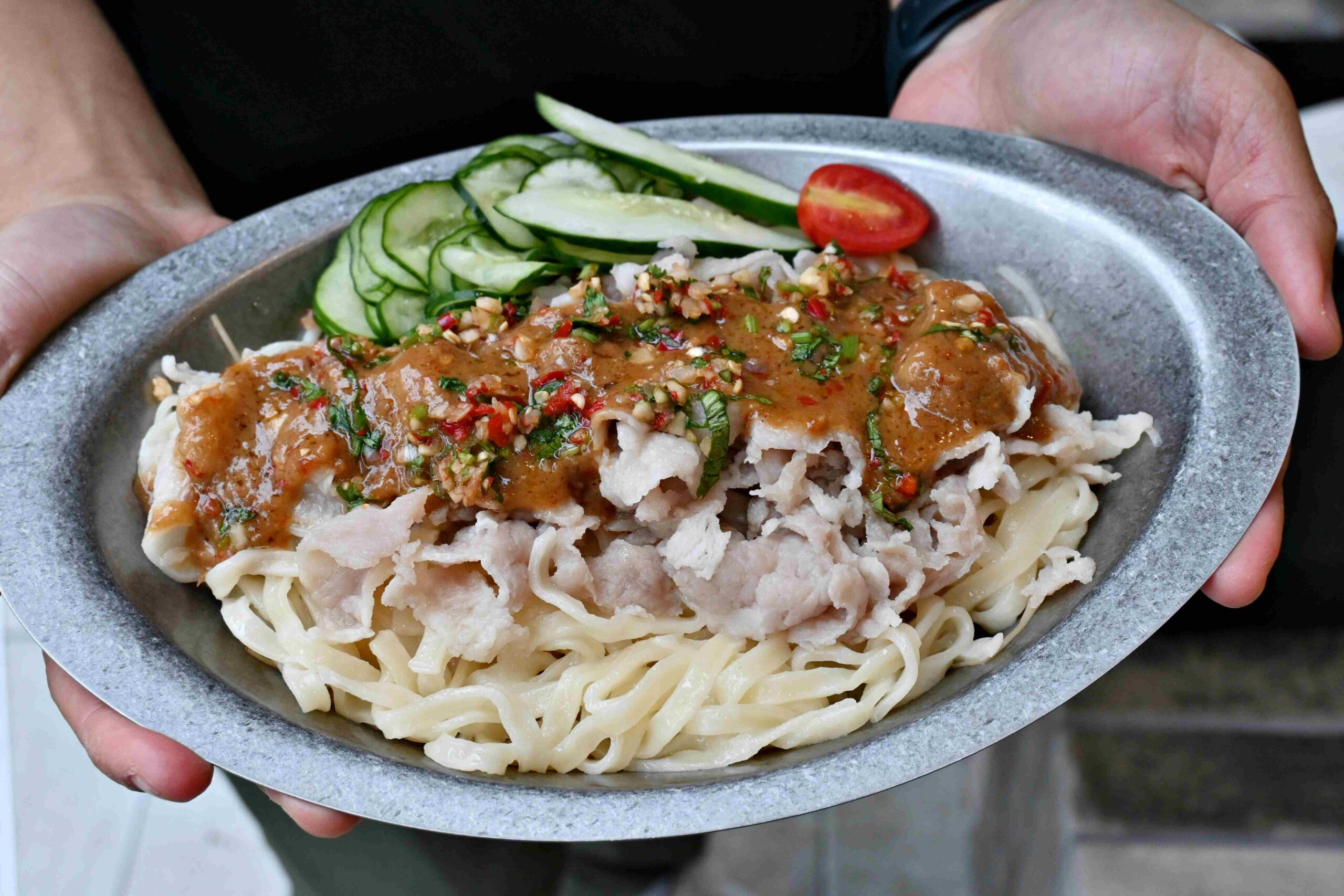 【信義區美食推薦】瑞記海南雞飯，林宥嘉私藏愛店＋Joeman吃過推薦，爆紅新熱點(菜單)(寵物友善) @厚片嘴角帶便當