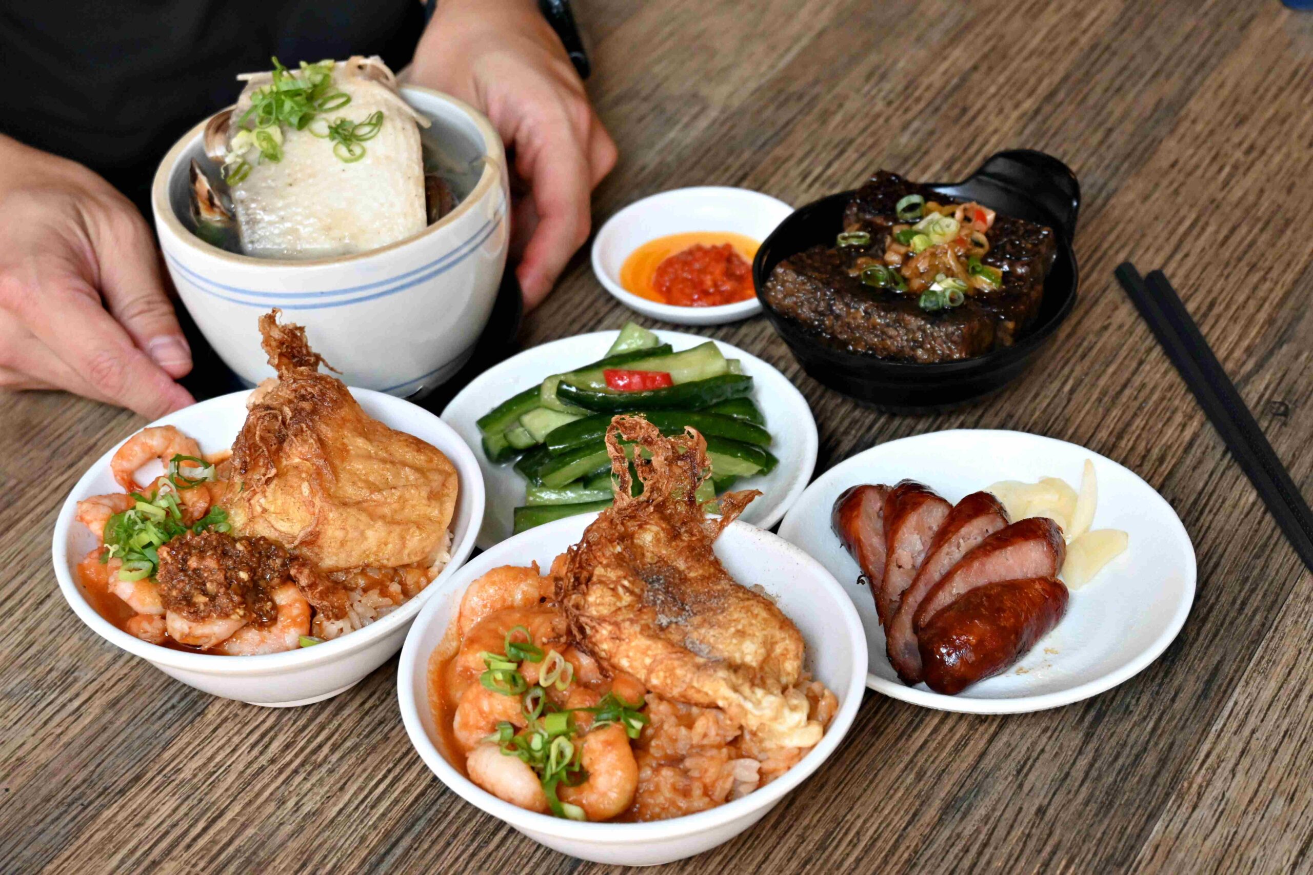 【北門站美食推薦】北門蝦仁飯·煲湯｜在地人狂推蝦仁飯與煲湯專門店！(菜單) @厚片嘴角帶便當