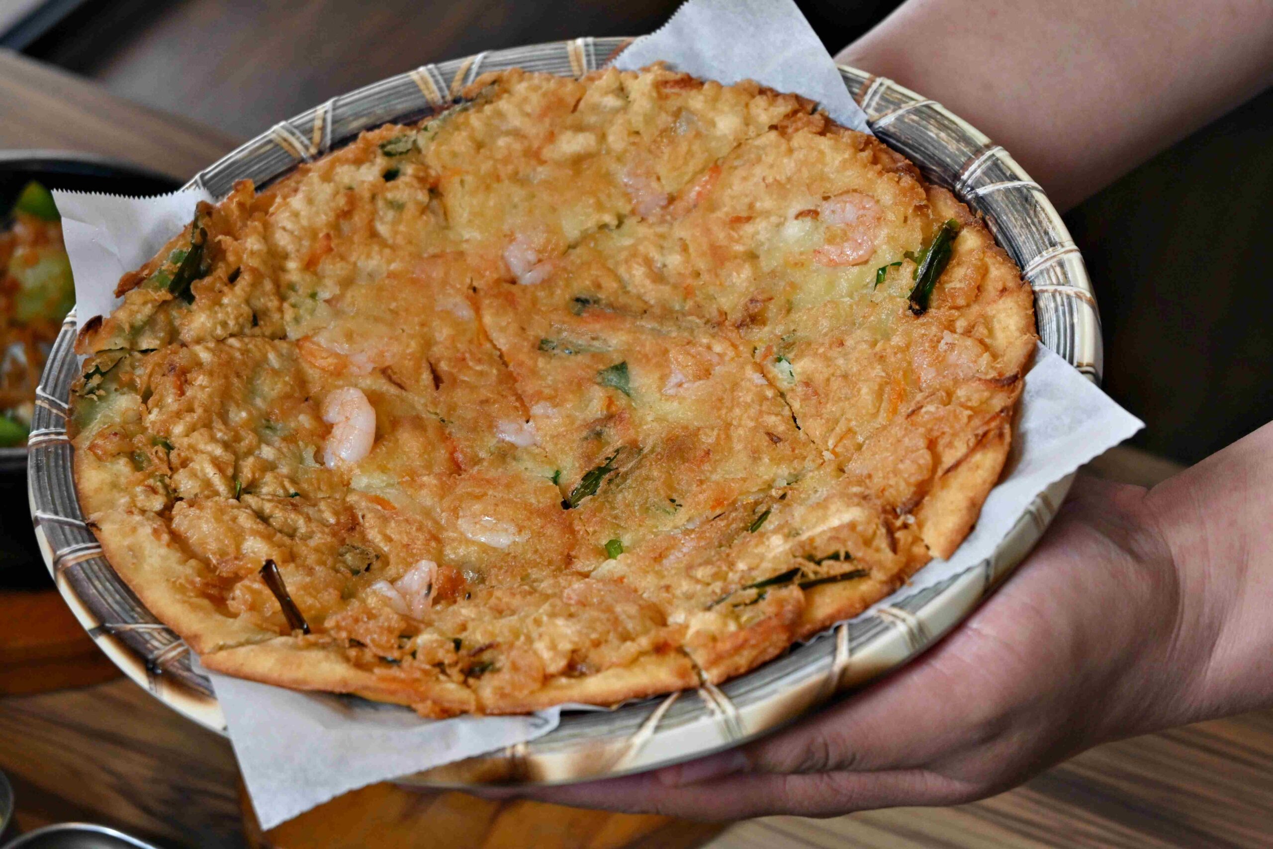 【新莊美食】海雲韓式料理，CP值超高、牛肉炸雞都好吃！(菜單) (寵物友善) @厚片嘴角帶便當