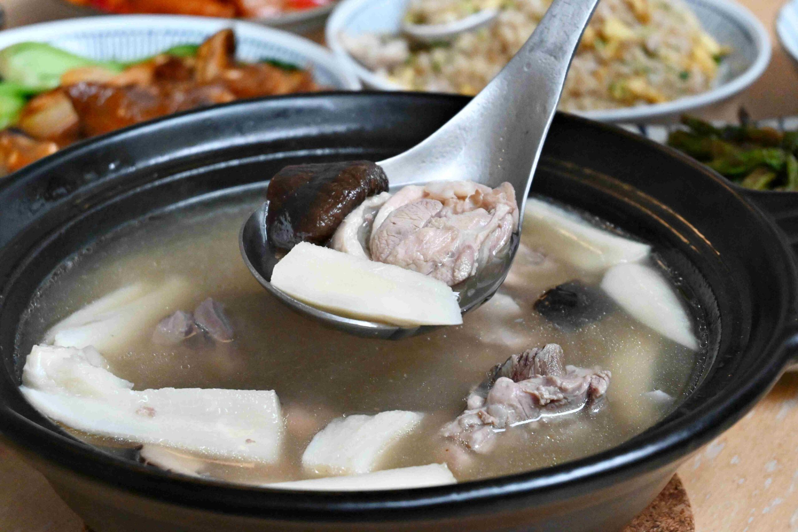 【松山區美食】招治飯店，五星主廚用味道告訴你為什麼值得排隊(菜單) @厚片嘴角帶便當