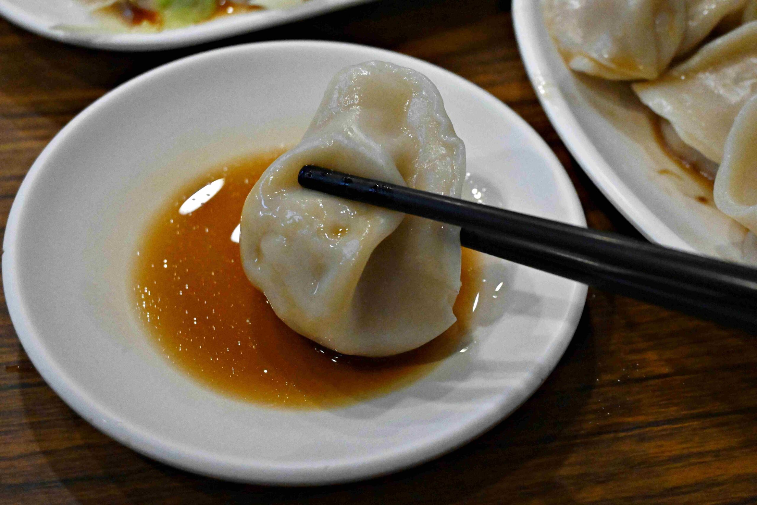 排隊也要吃的台南意麵水餃！西門站附近宵夜超人氣老味道 @厚片嘴角帶便當