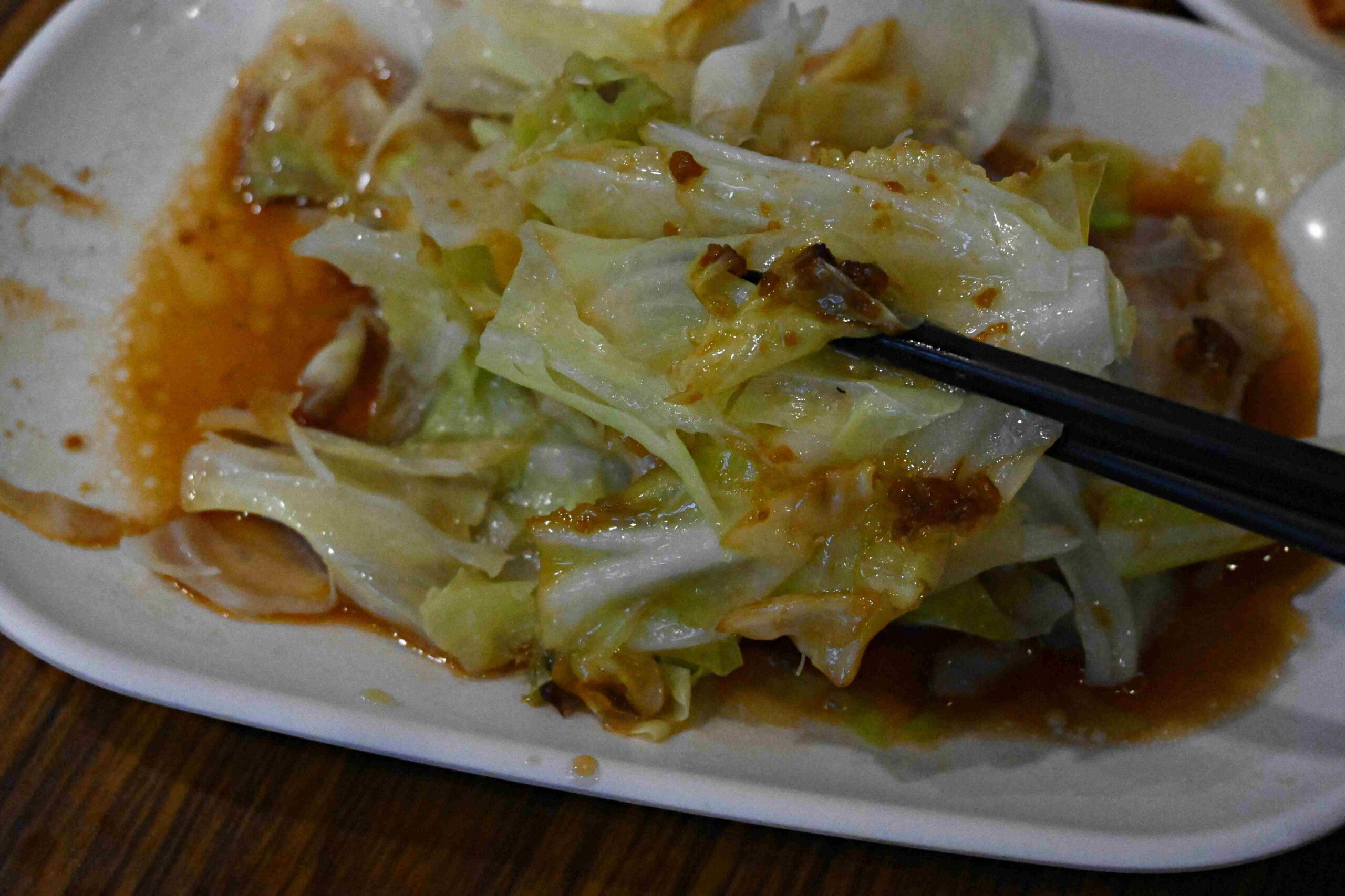 排隊也要吃的台南意麵水餃！西門站附近宵夜超人氣老味道 @厚片嘴角帶便當