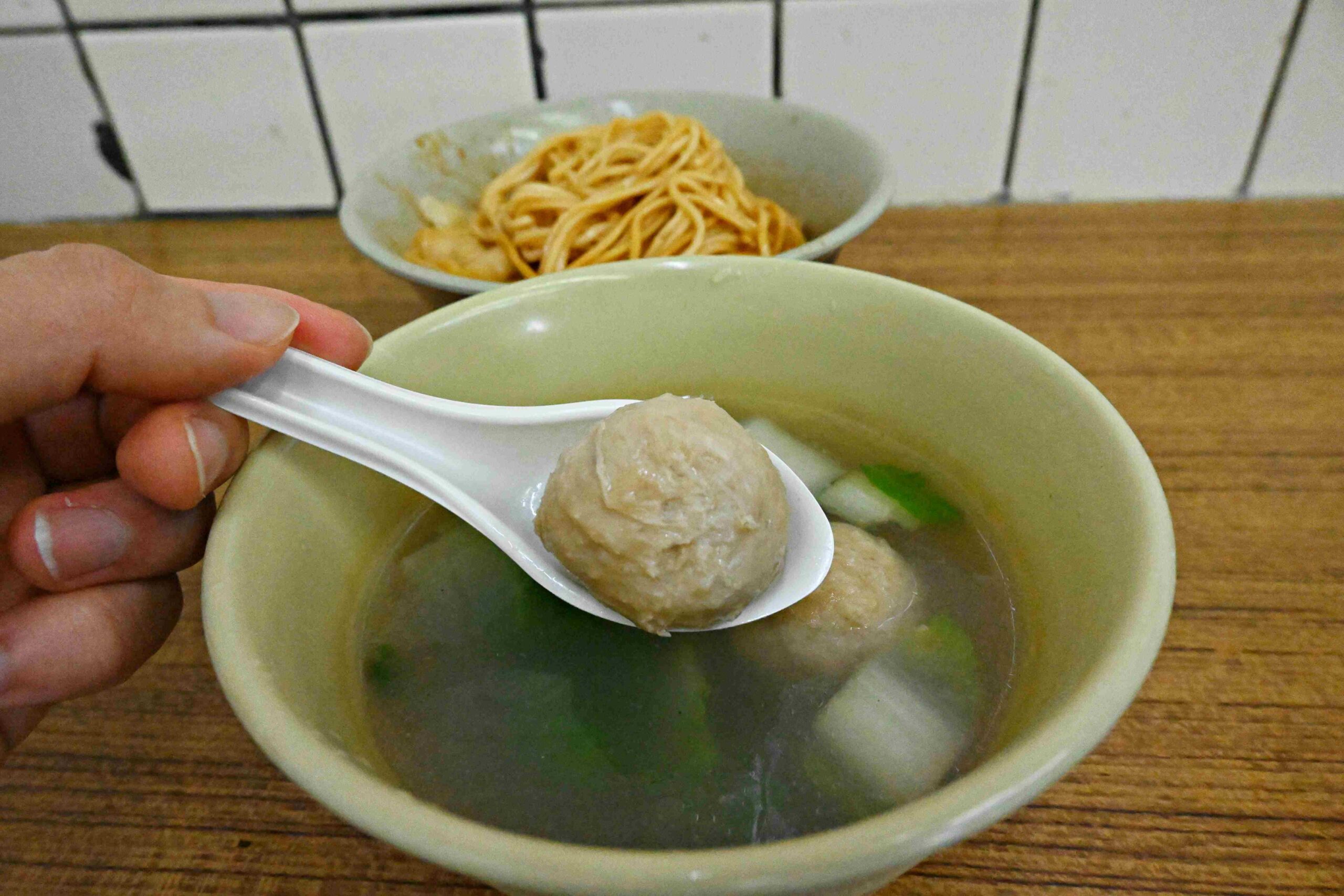 成都抄手麵食，沒什麼人寫，卻默默超好吃！這間抄手麵真的很可以(菜單) @厚片嘴角帶便當