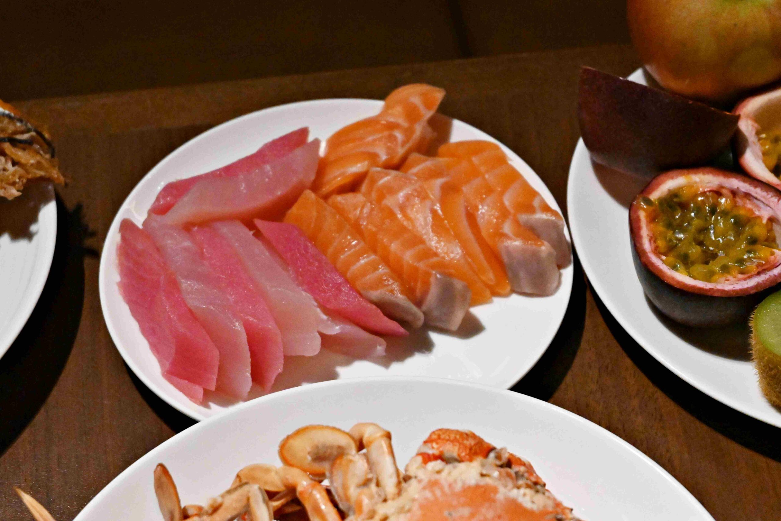 【南京復興站美食】Brilliant 鉑麗安自助餐廳｜F1牛肉、海鮮、甜點一次滿足 @厚片嘴角帶便當