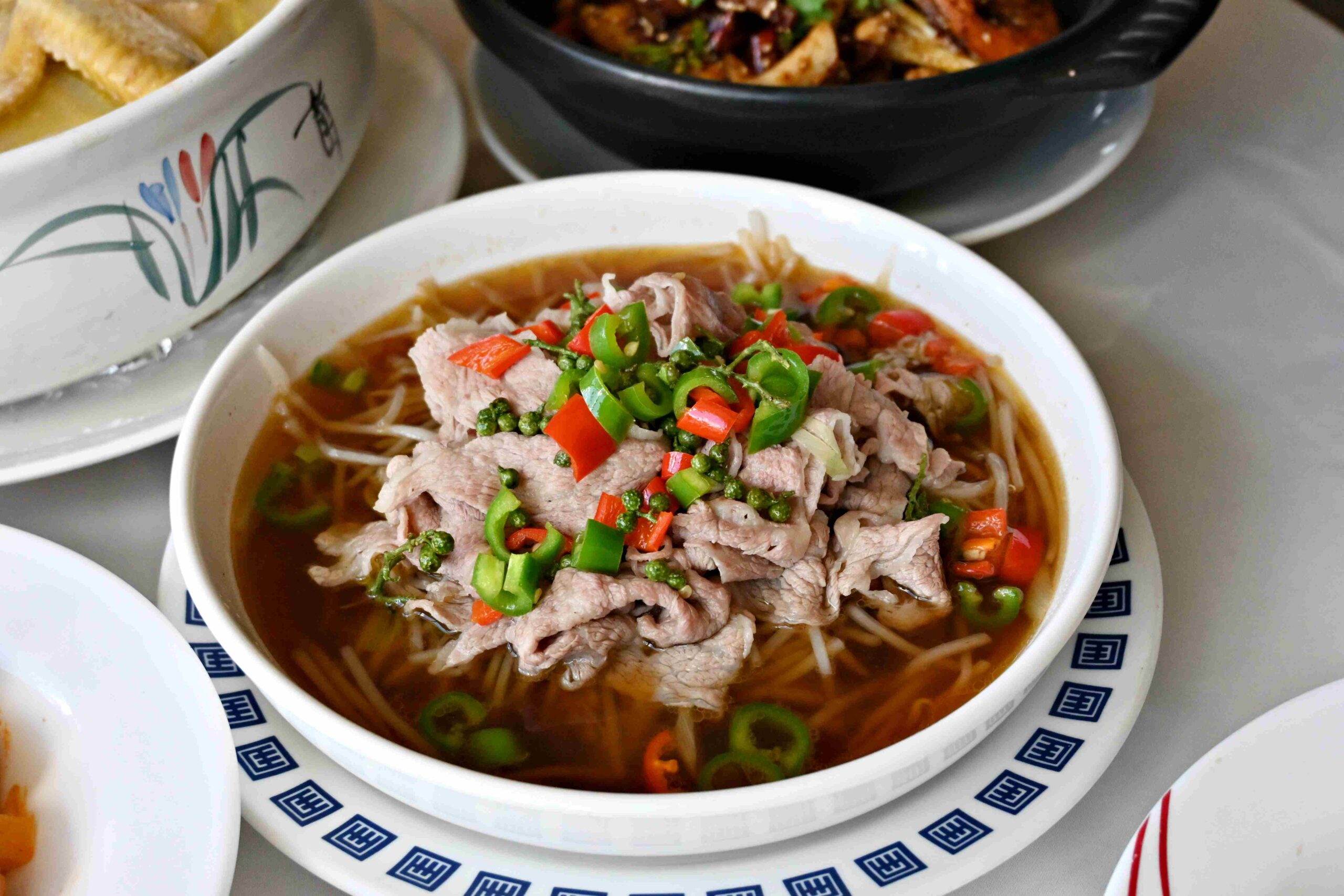 【林口美食推薦】林口聚餐必收！國賓經典川粵菜，道地川粵風味一次滿足(菜單) @厚片嘴角帶便當