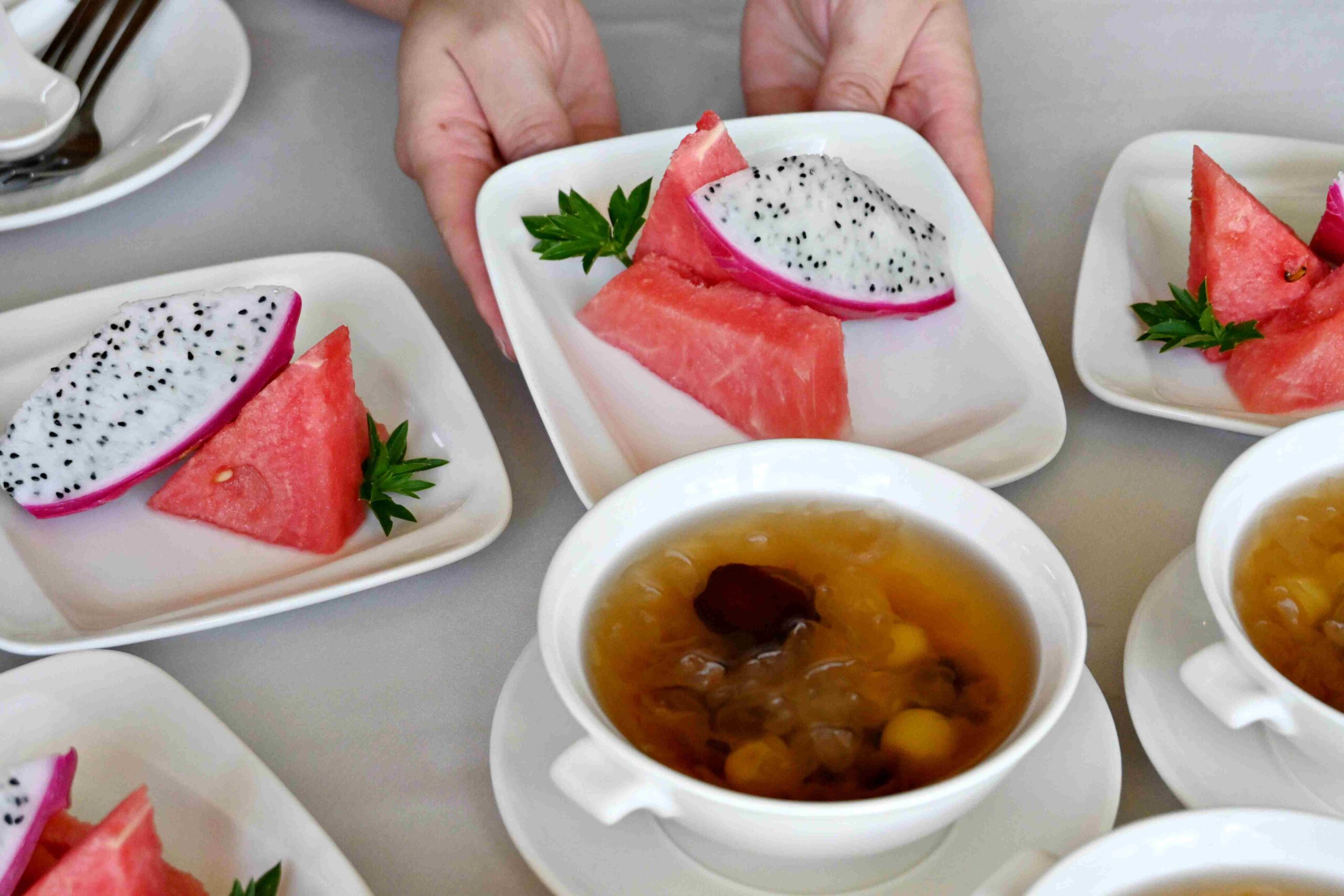 【林口美食推薦】林口聚餐必收！國賓經典川粵菜，道地川粵風味一次滿足(菜單) @厚片嘴角帶便當