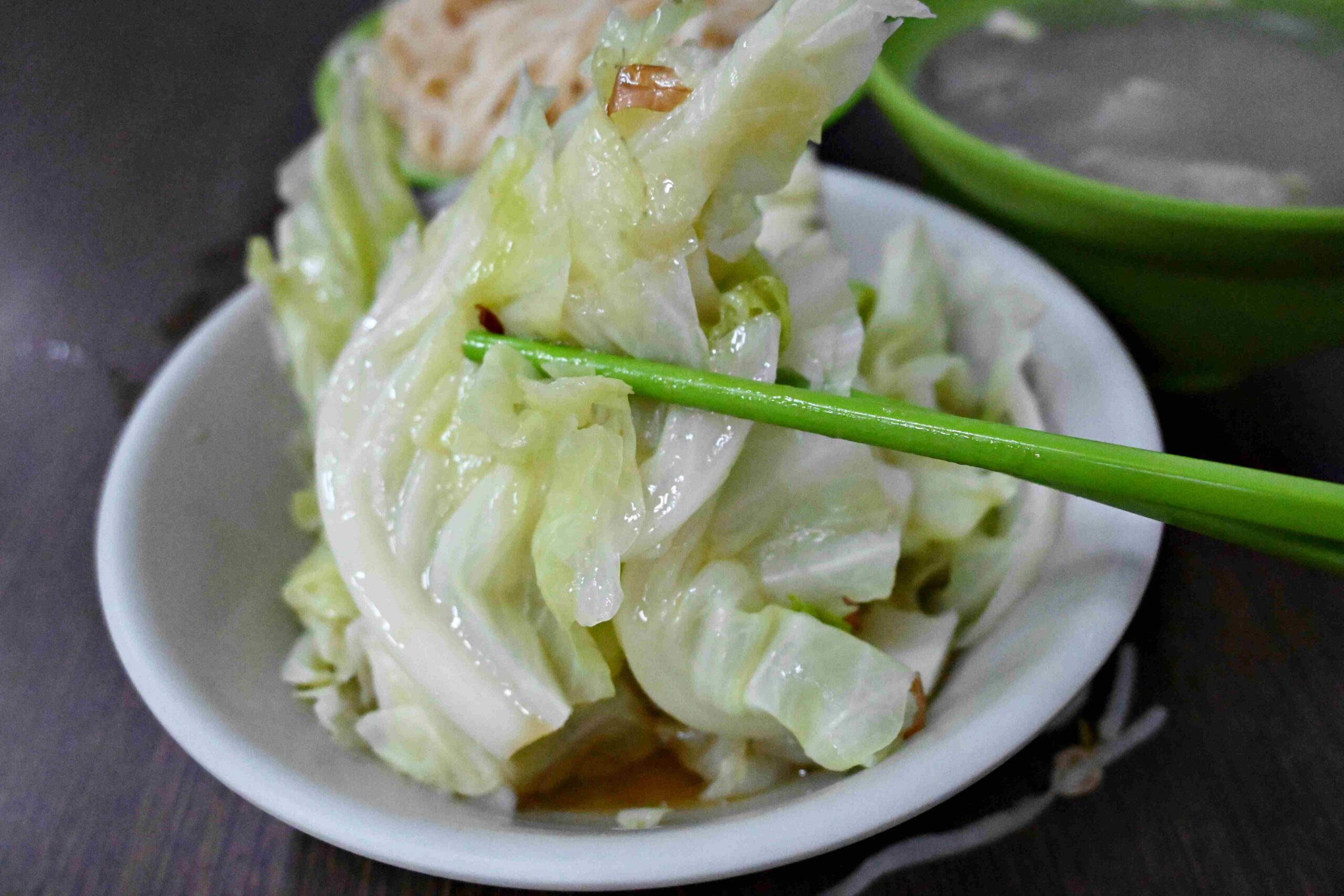 【新莊美食推薦】二哥烏醋麵｜在地人激推的高CP值麵店(菜單) @厚片嘴角帶便當