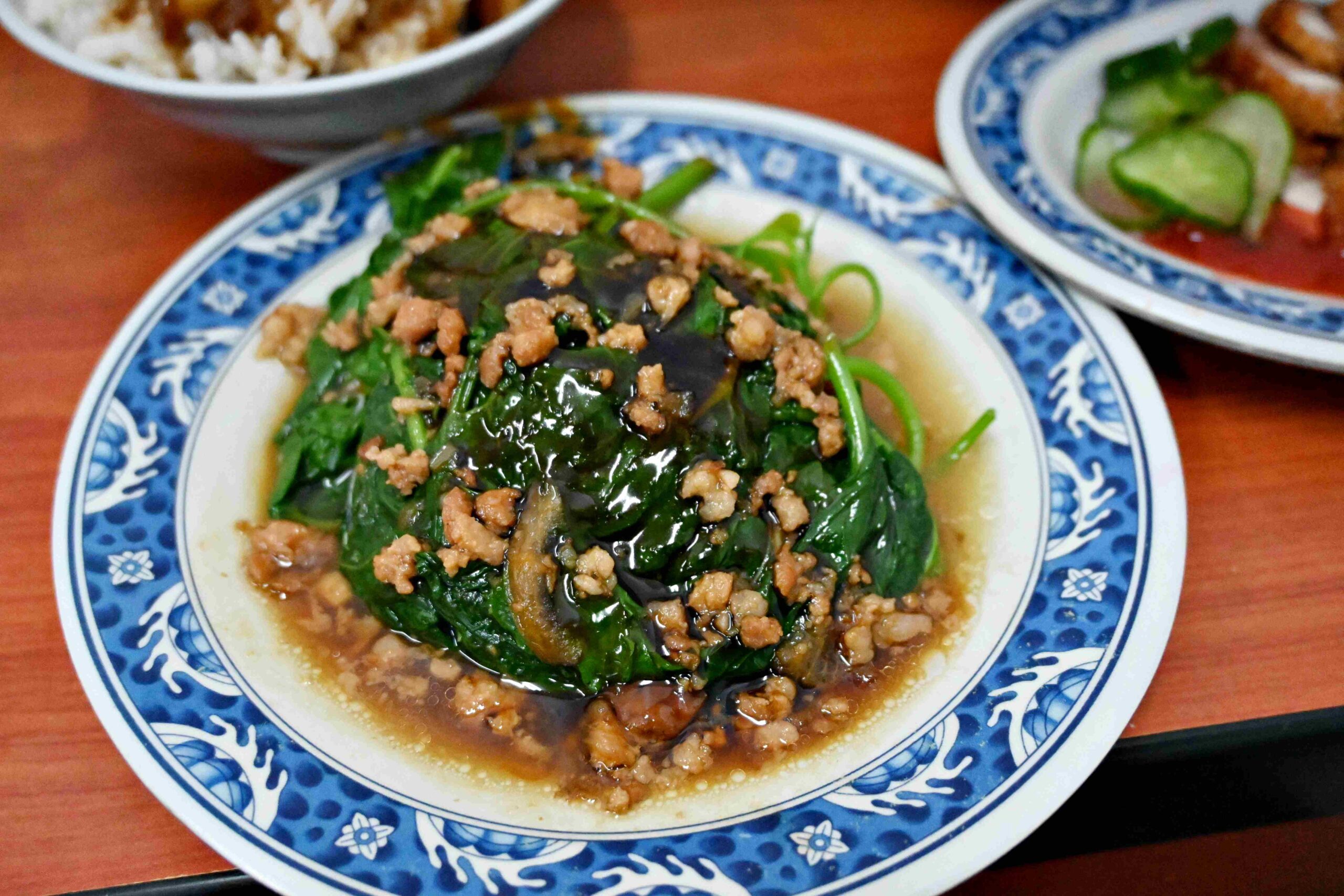 【新莊美食】在地人激推！這間𩵚魠魚羹比眼鏡張還好吃(菜單) @厚片嘴角帶便當