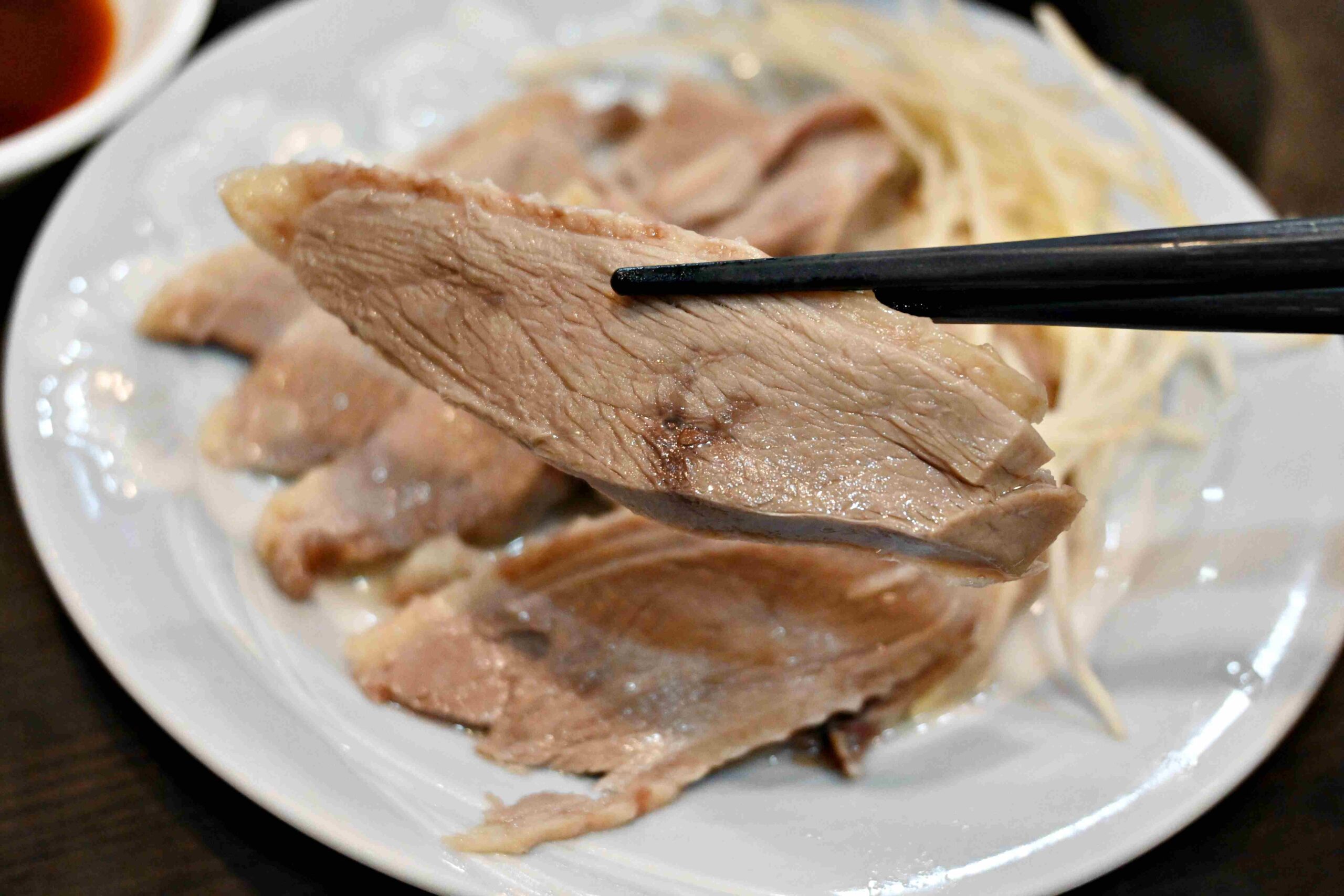 【新莊美食推薦】珍品餐飲坊，米其林必比登上榜鴨肉專賣店(菜單) @厚片嘴角帶便當