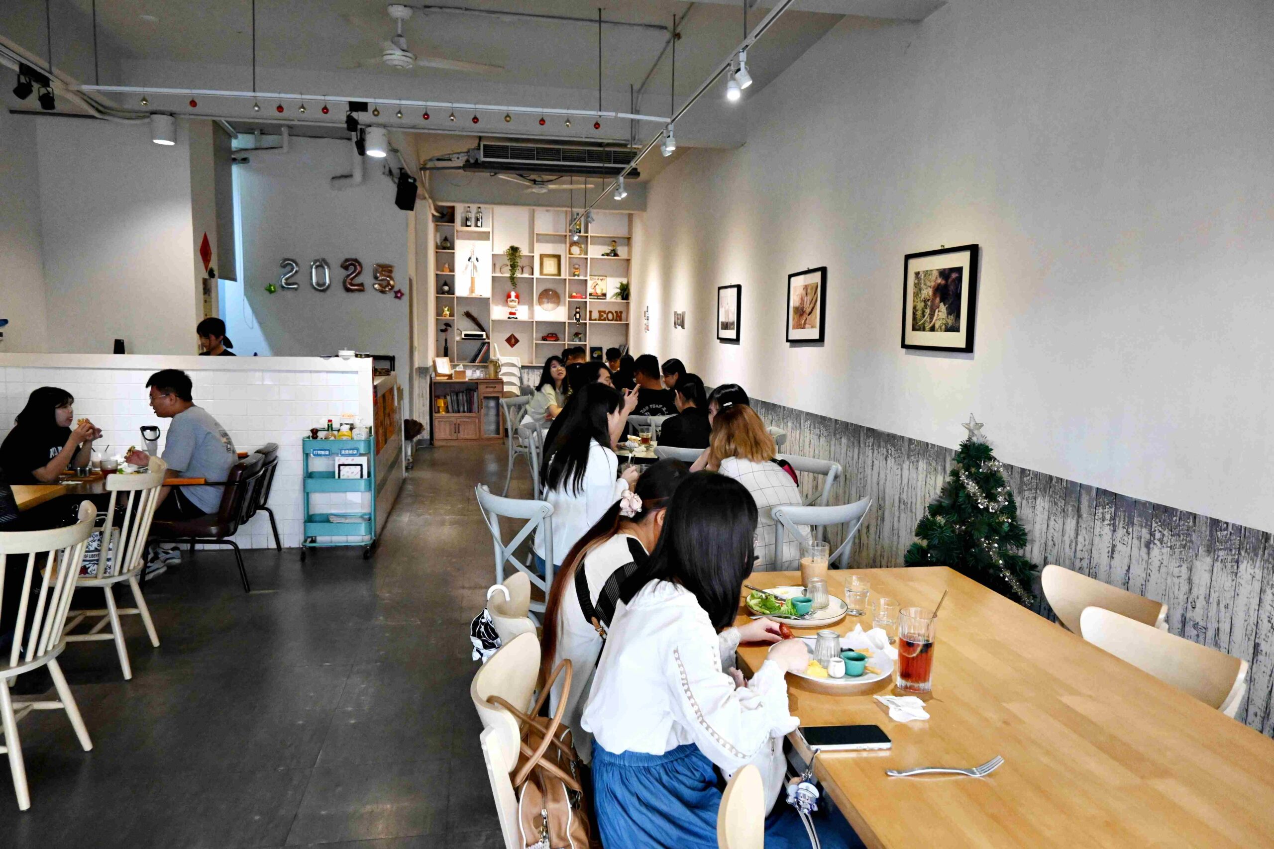 【新莊美食】廟街旁高人氣早午餐《糧好》，餐點份量足，環境舒適(菜單) @厚片嘴角帶便當