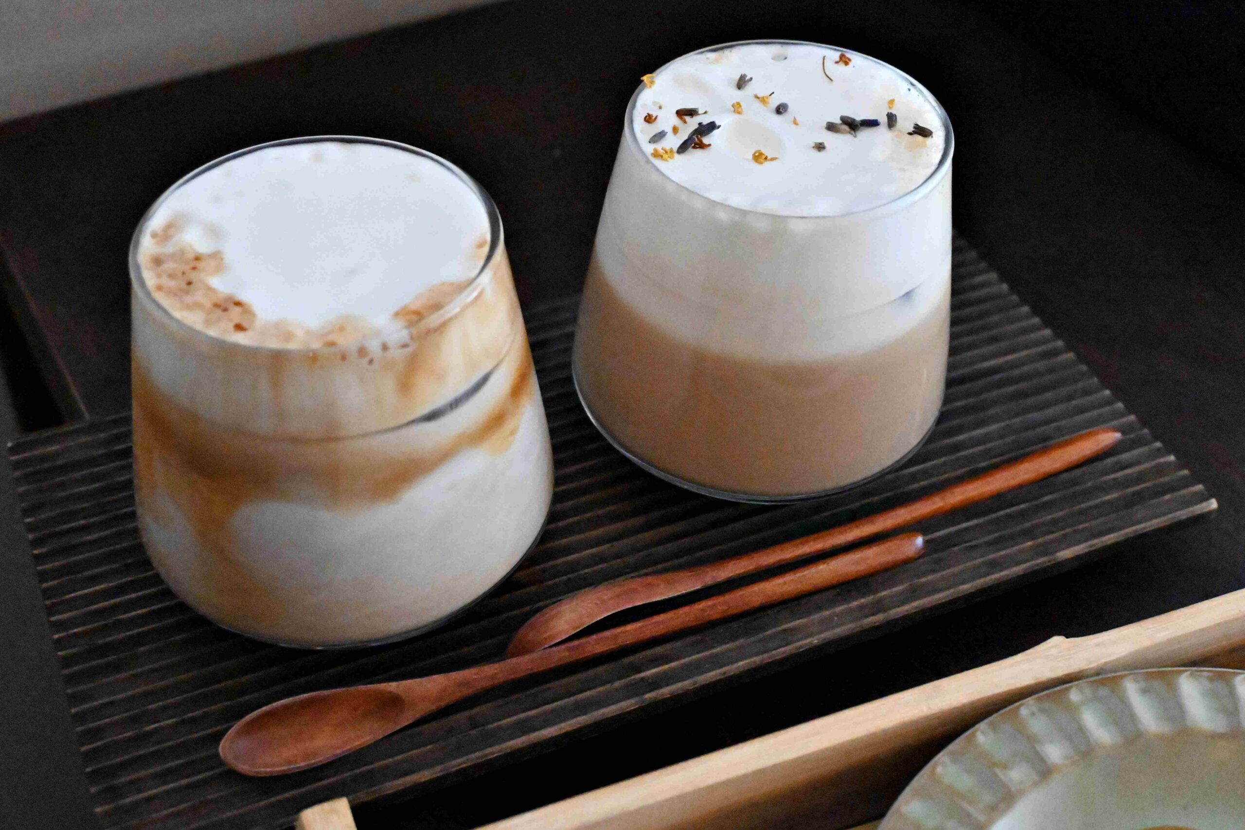 【國父紀念館美食】汩咖啡 gu coffee，真隱藏版，氛圍超強、飲品甜點都超棒(菜單) @厚片嘴角帶便當