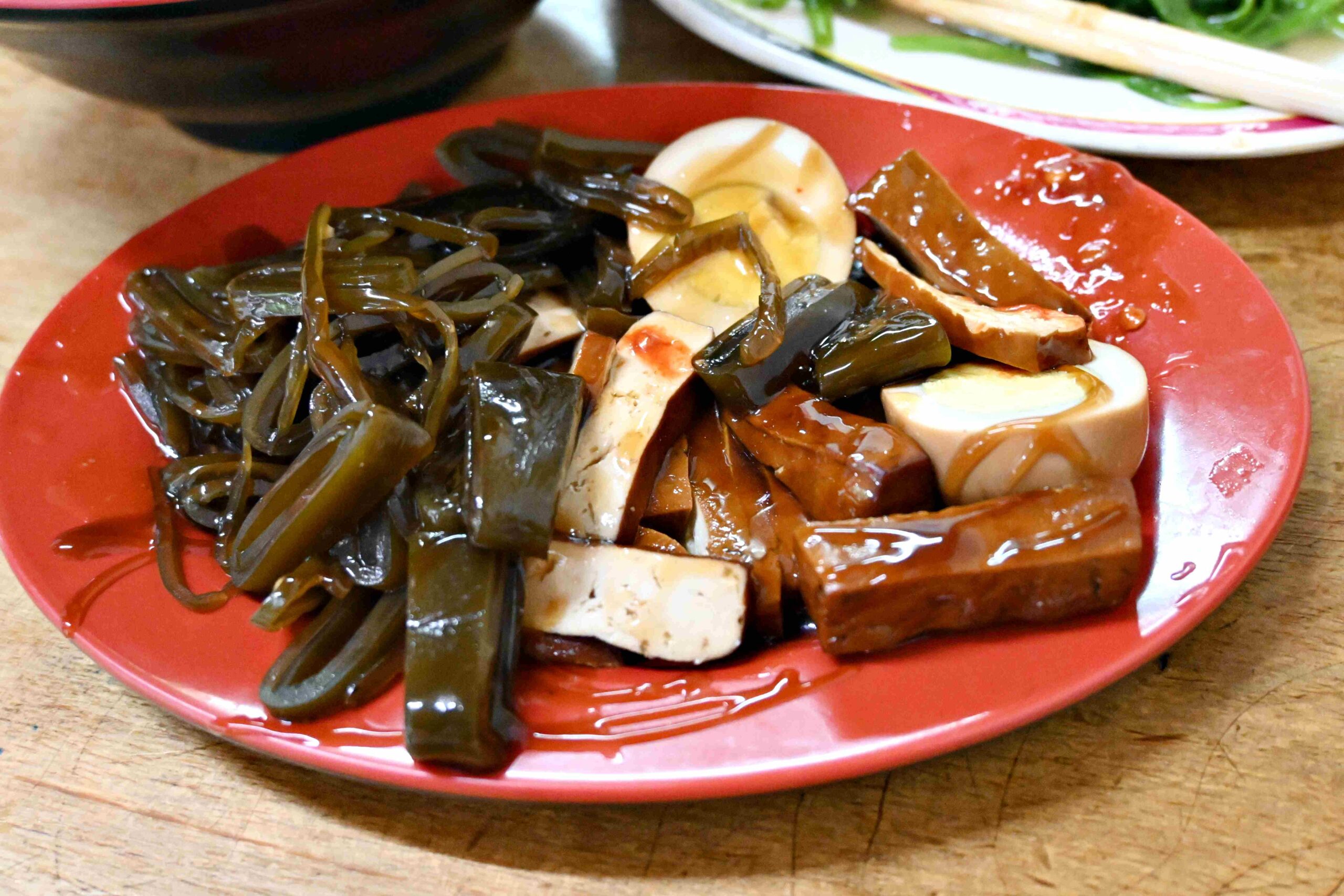 【新莊美食】正魷魚羹｜隱藏版老字號，45元綜合羹料多到誇張(菜單) @厚片嘴角帶便當