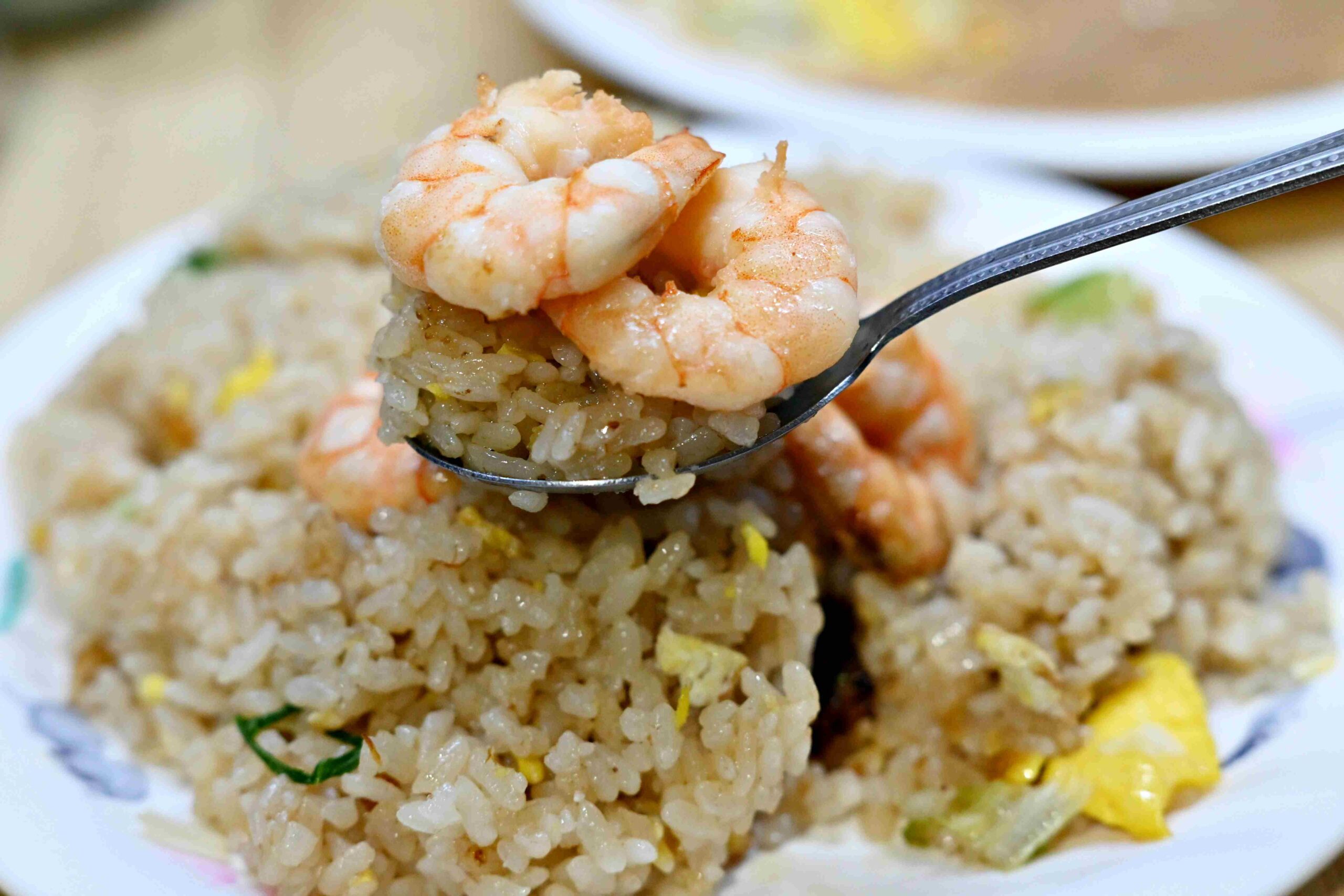 【新莊美食】後港一路蛋炒飯，實測：名氣不等於好吃(菜單) @厚片嘴角帶便當