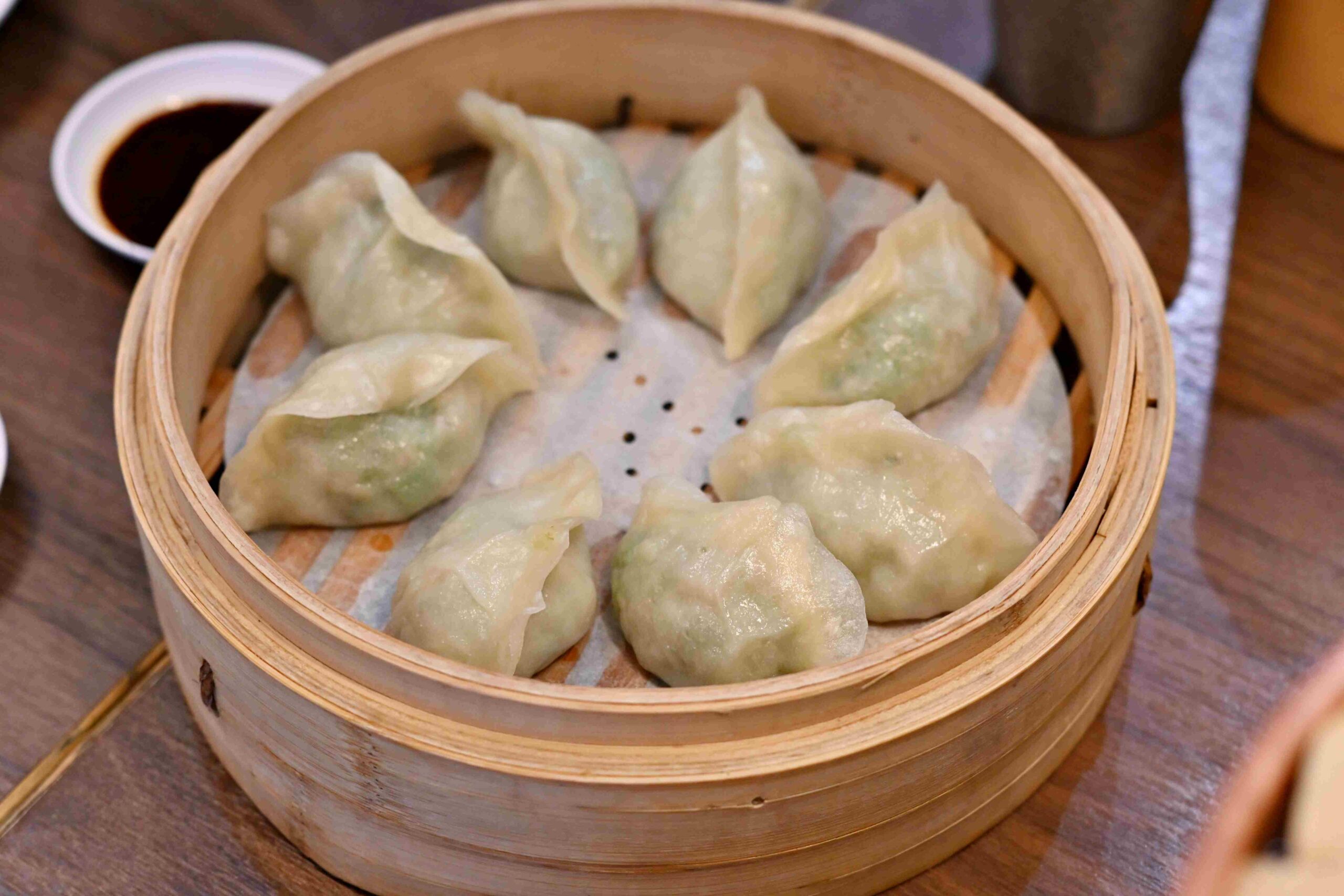 【新店美食】山東小館，40年老字號，必比登推薦必點看這篇(菜單) @厚片嘴角帶便當