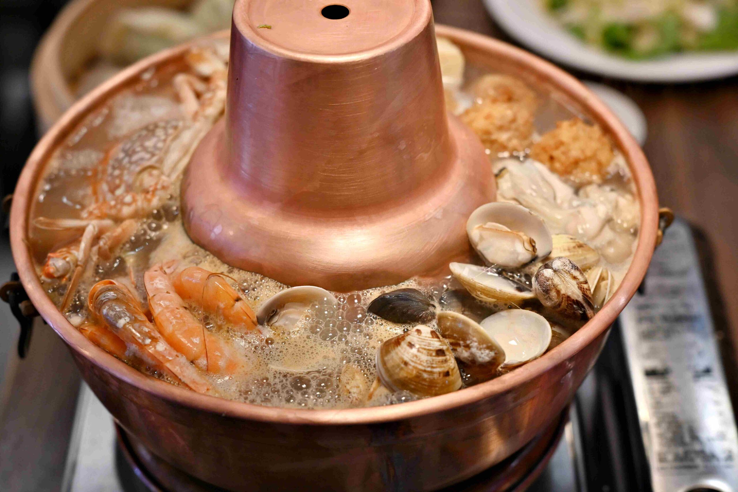 【新店美食】山東小館，40年老字號，必比登推薦必點看這篇(菜單) @厚片嘴角帶便當